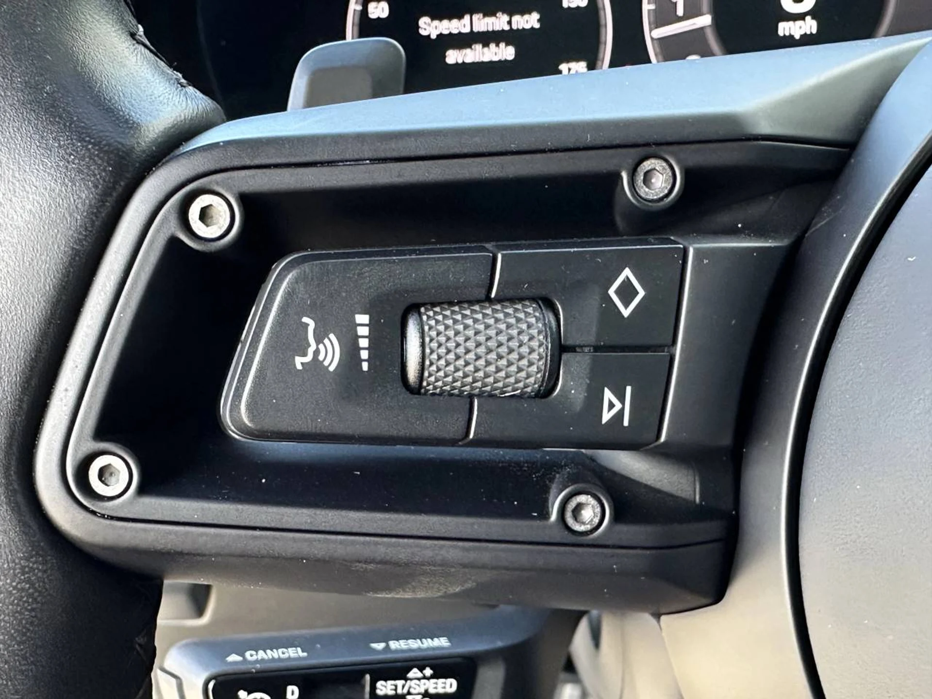 mph023_537847341_1280_be1244d155