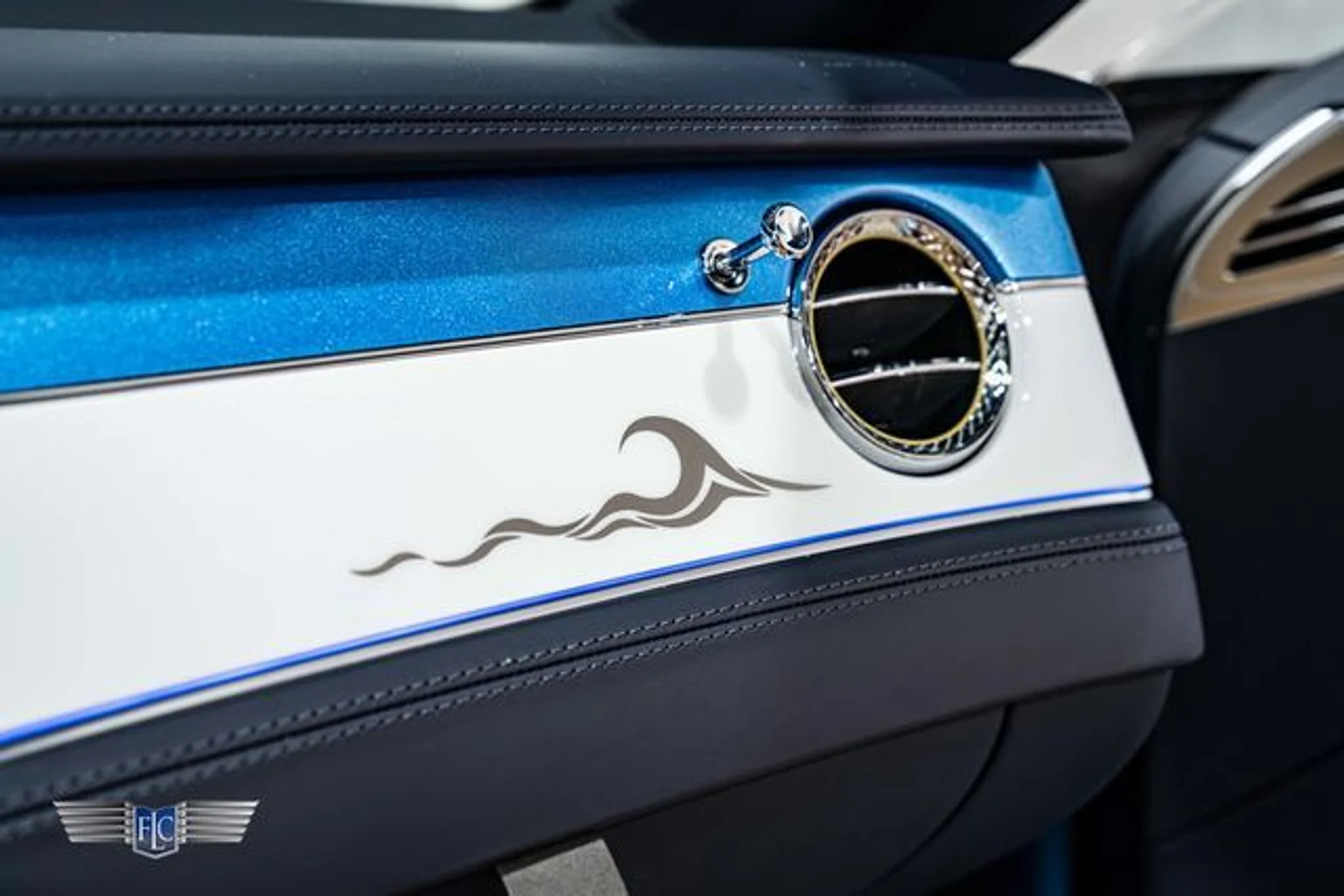 mph023_540553670_used_2023_bentley_continental_9689_23090376_28_640_d98a5c8c70