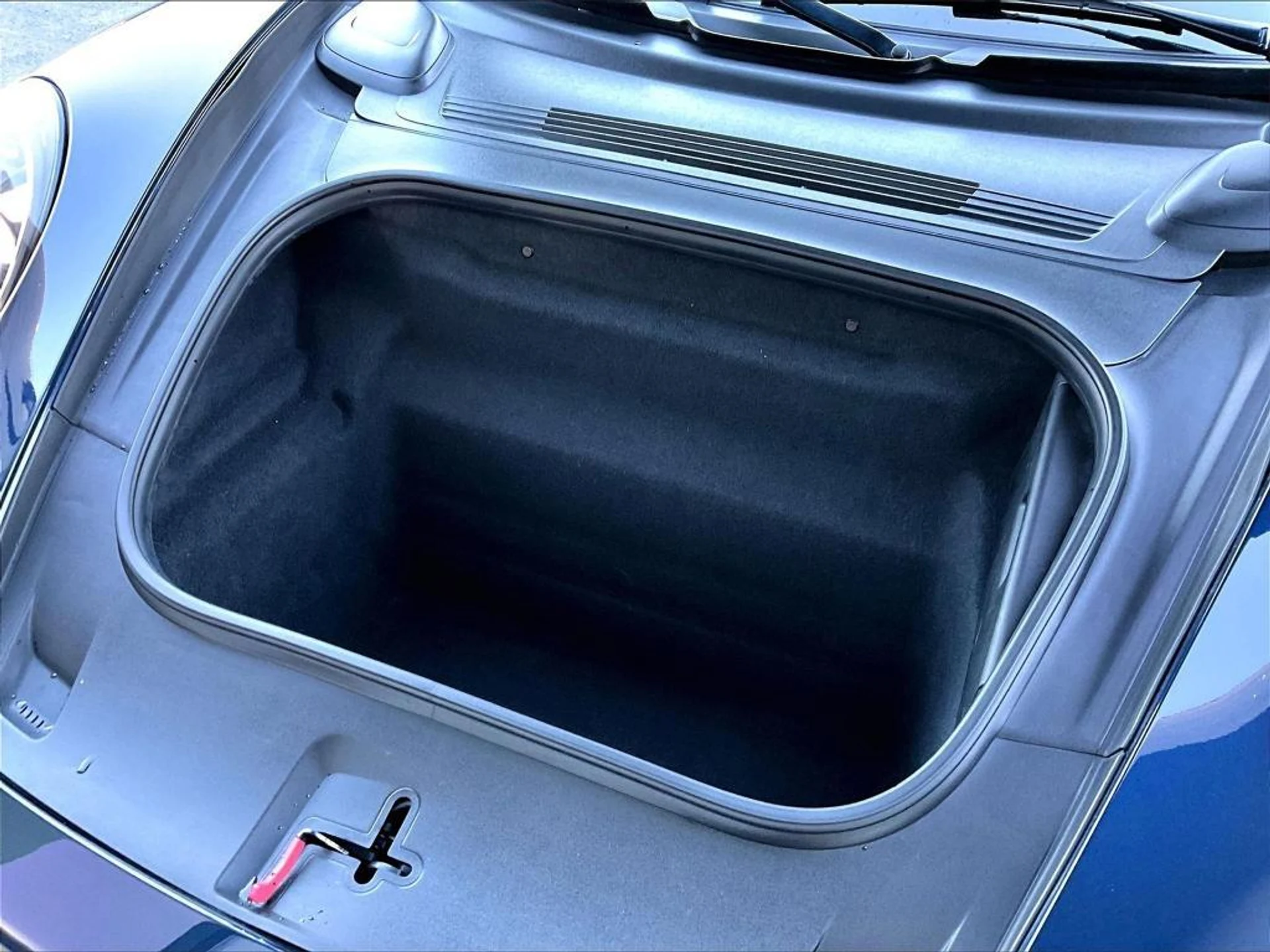 mph023_544412860_b_Oet_C_Lw_U73t1phb_Tjazq_Ml_Ajuy_E_c0dfbde807