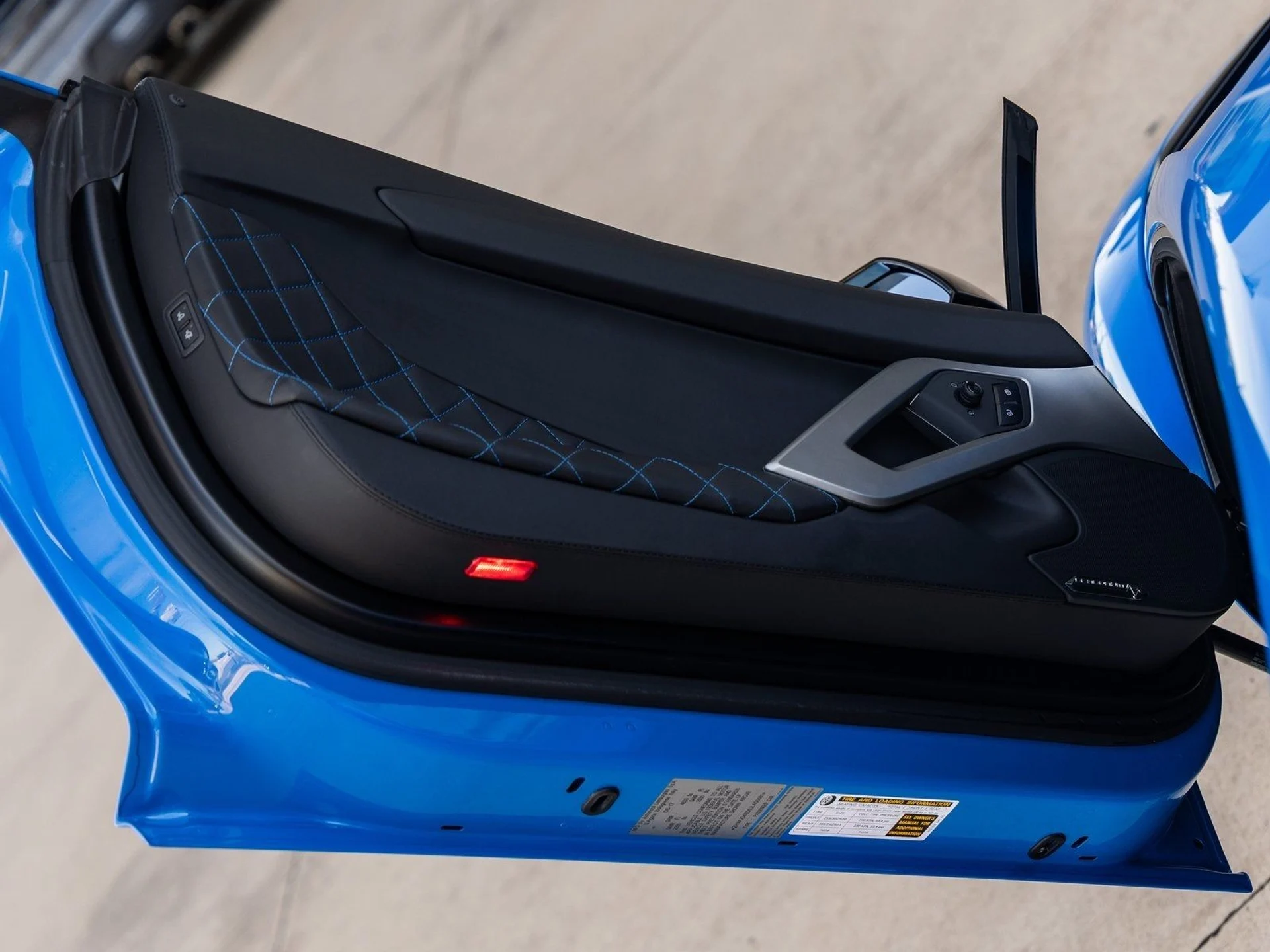 mph023_546060228_24_1a3b9c2c5d