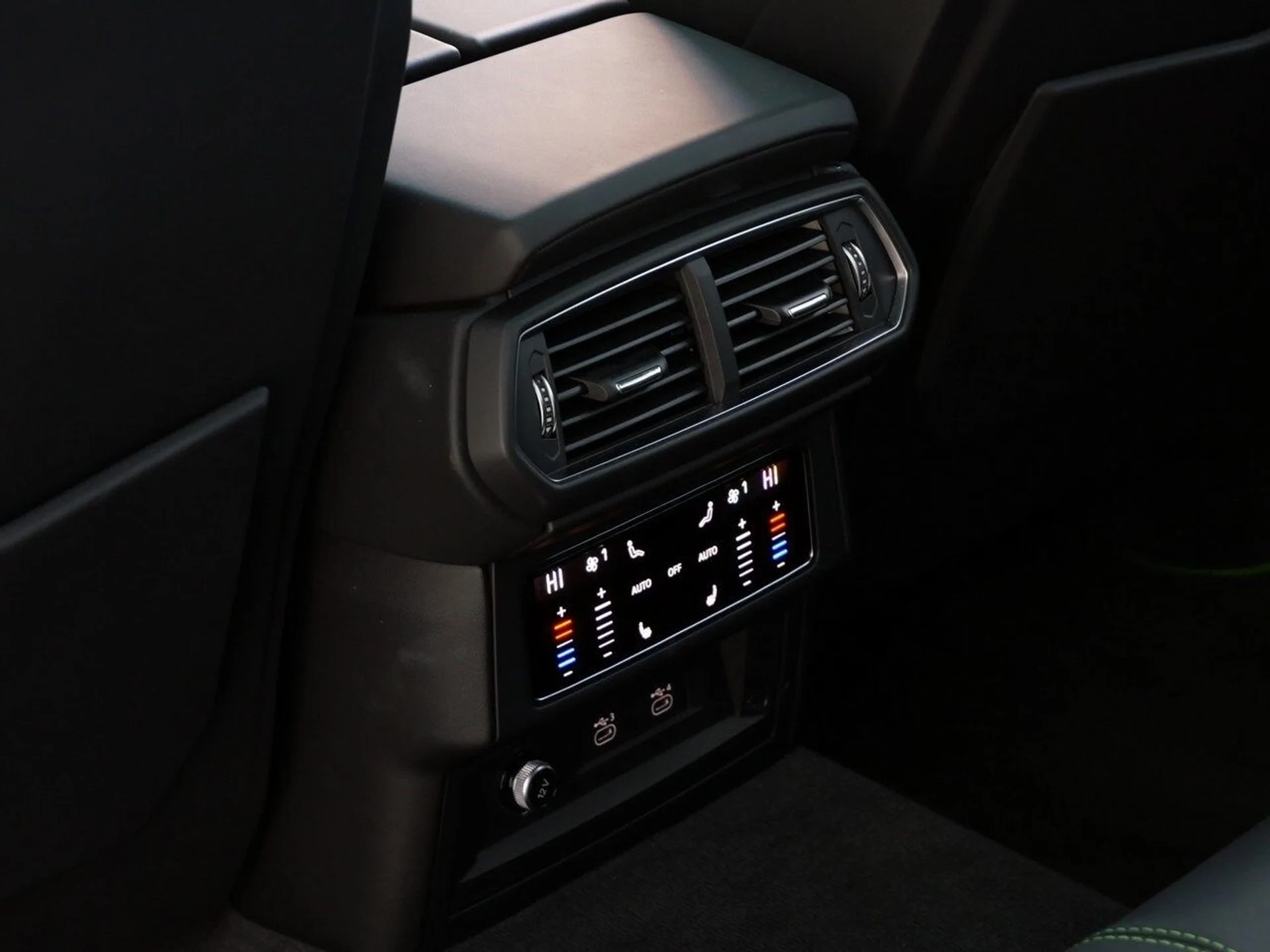 mph023_54869662_75a8b2269343d28a83f29ebc44b72022x_ca96bf9307