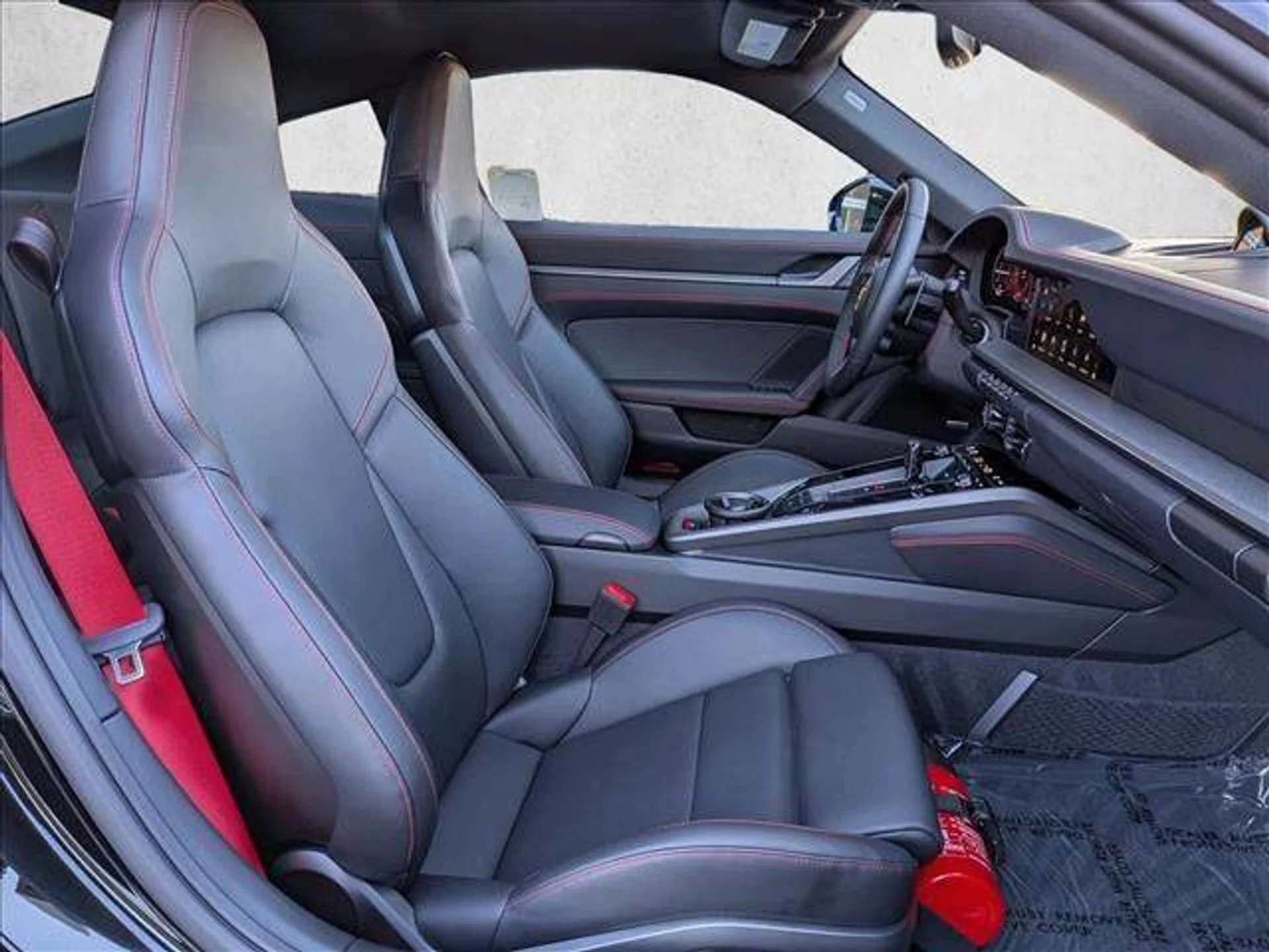 mph023_554788685_8fadba1d6df6c8cac6d27ffc5a479fb0x_1067a56a7f