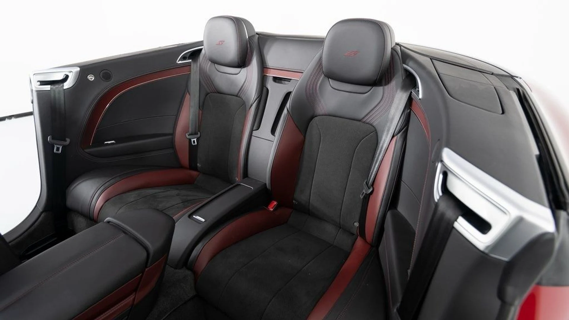 mph023_555936844_fa49e7ff1911fbda7c39ea95bd0a6693x_ed1ff85af8