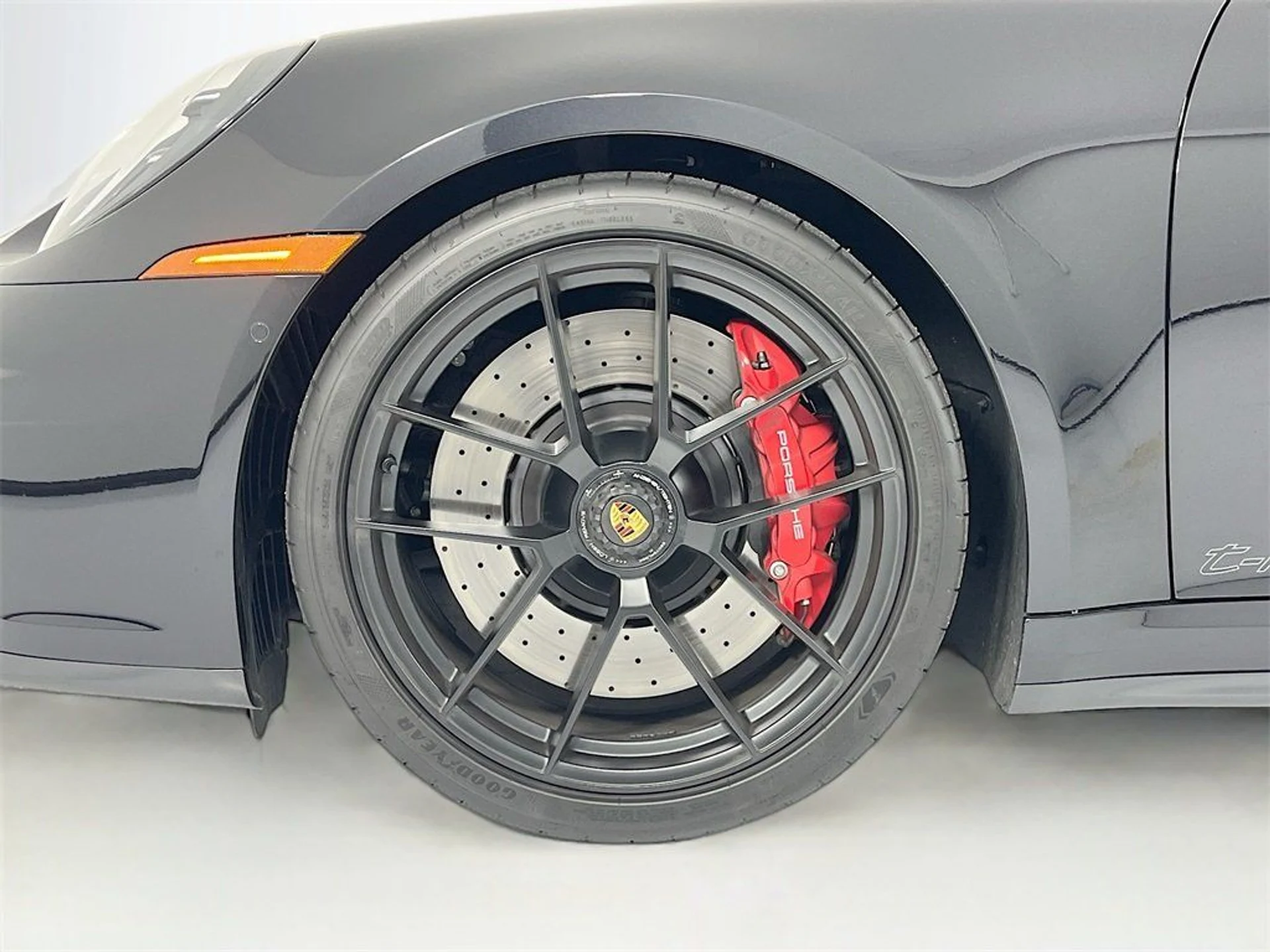 mph023_55764274_0537738122620b3a0e7ec4df712c15e1_72d8d1385d