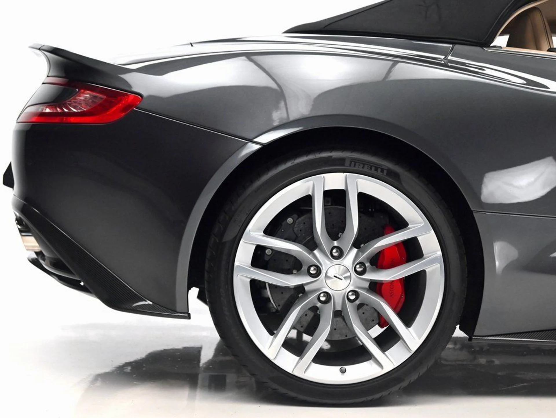 mph023_564187831_dba510c63123c477382a9a31274a57af_05ba8a7829