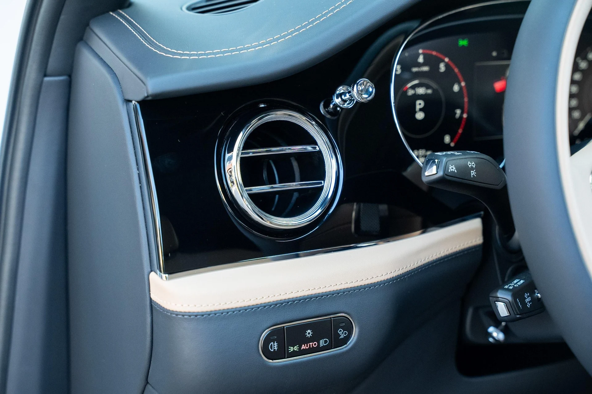 mph023_567981849_439893873_6893351ed11a93082f4d7fe6_cccd98b548