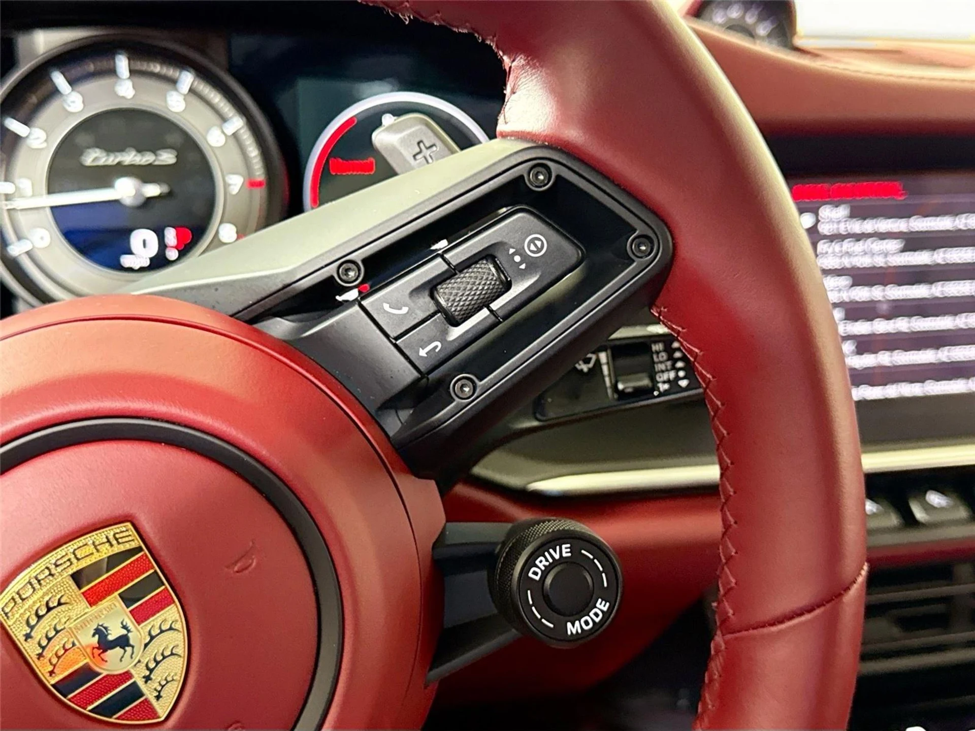 mph023_568248312_36620a8036d1c21ac077805c19e8b56a_26b451d149