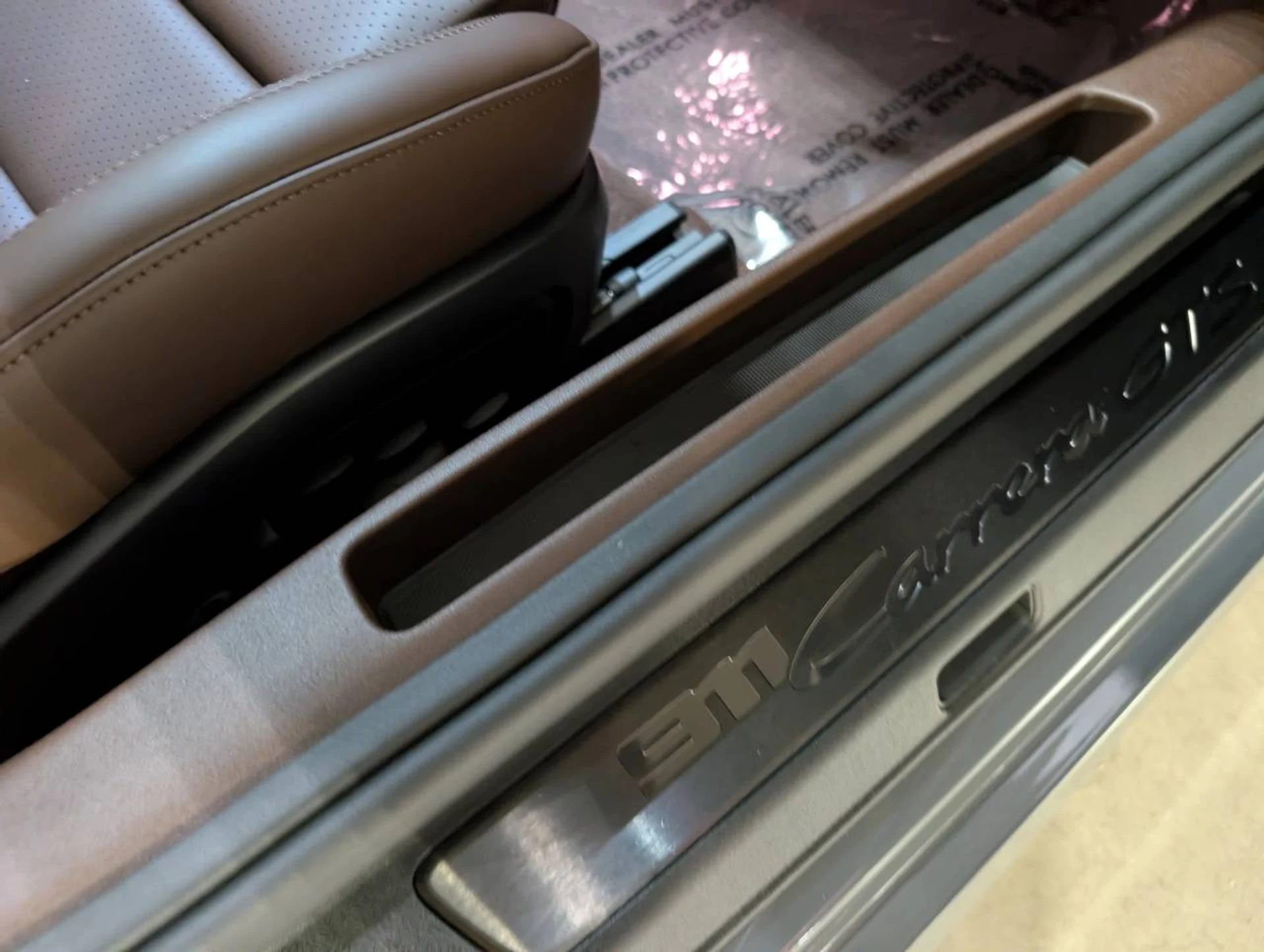 mph023_569475349_aed271cc2696d6a783db7aaef949afdcx_4c9888852e