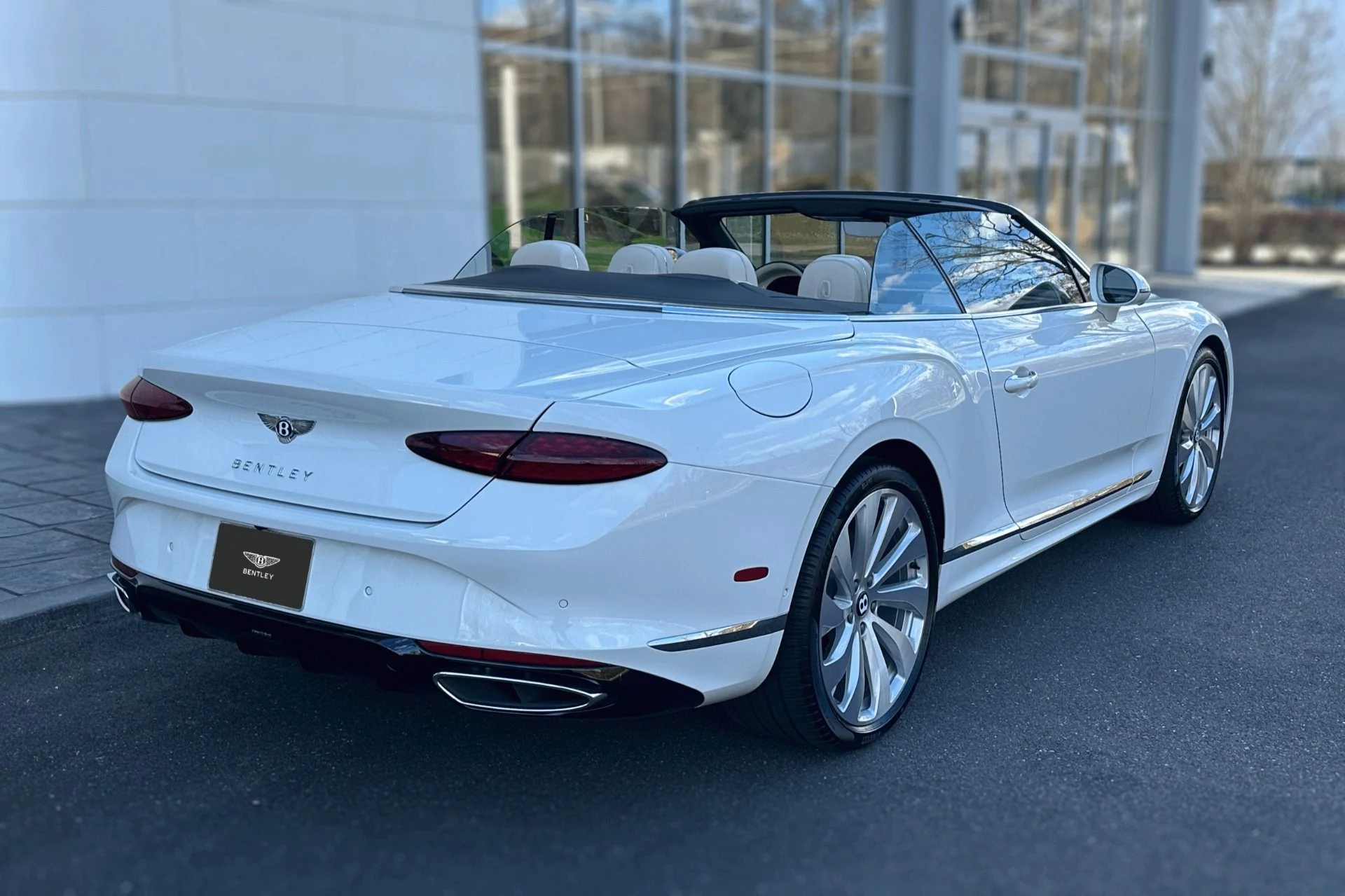 mph023_58083092_New_2026_Bentley_Continental_GT_GTC_1763468170_43ab2415fb