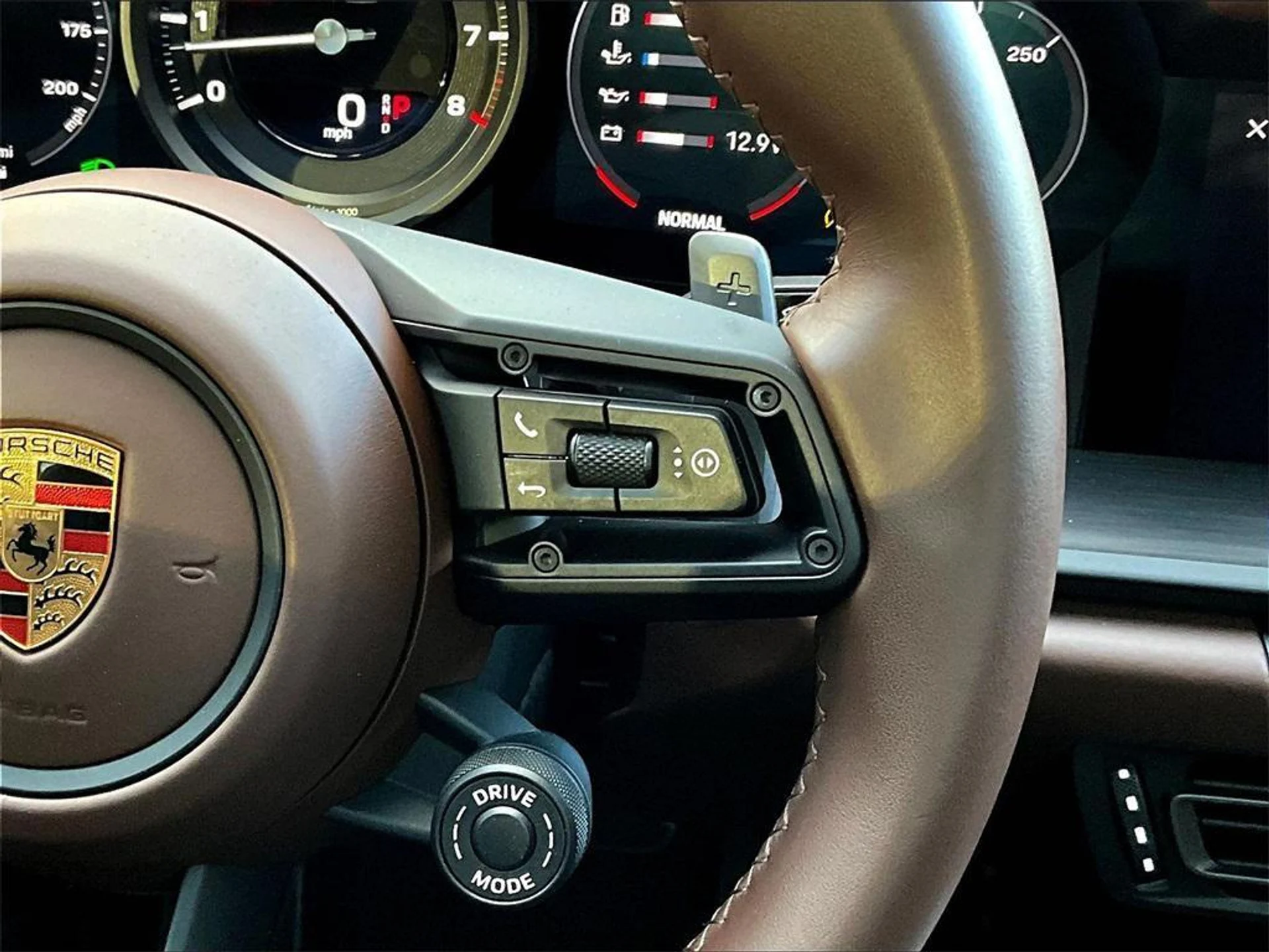 mph023_585256945_t9hdclx_Pb66_Dt1_Wxfa_E0l_Ex6_Gz_Q_06b5bf4917