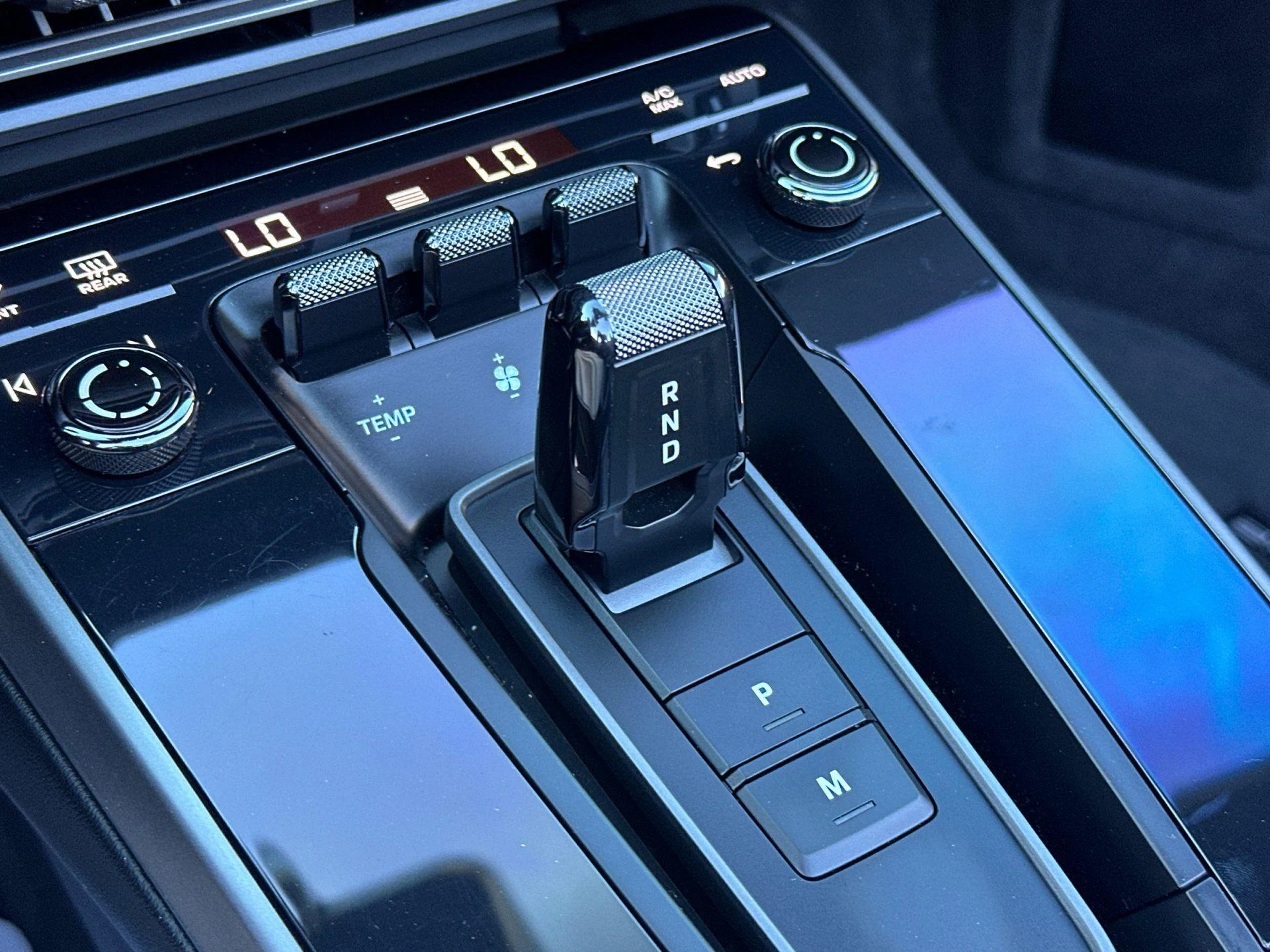 mph023_591840015_Used_2022_Porsche_911_Carrera_S_1772634359_fa11479321