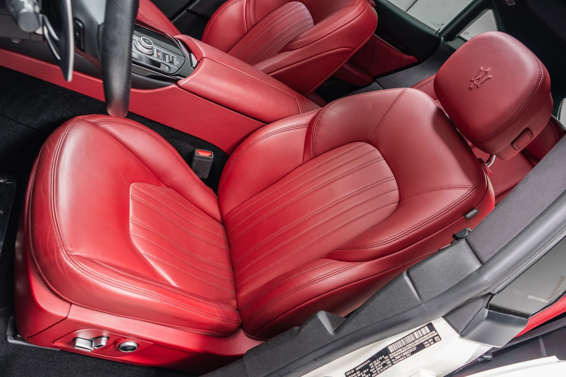 mph023_595226300_Used_2022_Maserati_Levante_Modena_Nerissimo_Package_Comfort_and_Convenience_Package_1773694217_eedcb7a77b