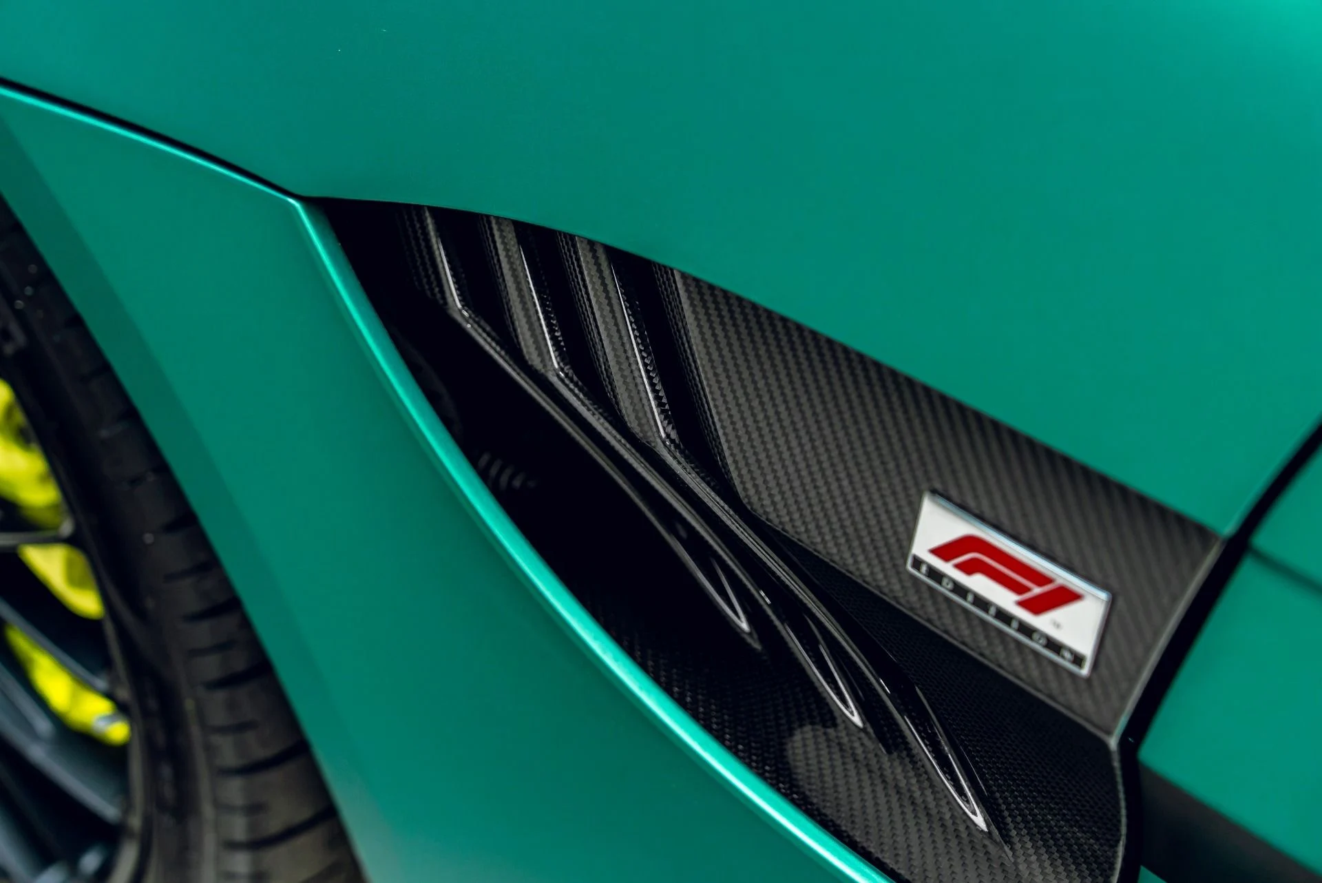 mph023_598416775_Used_2023_Aston_Martin_Vantage_F1_Edition_1783661180_e82406fd80