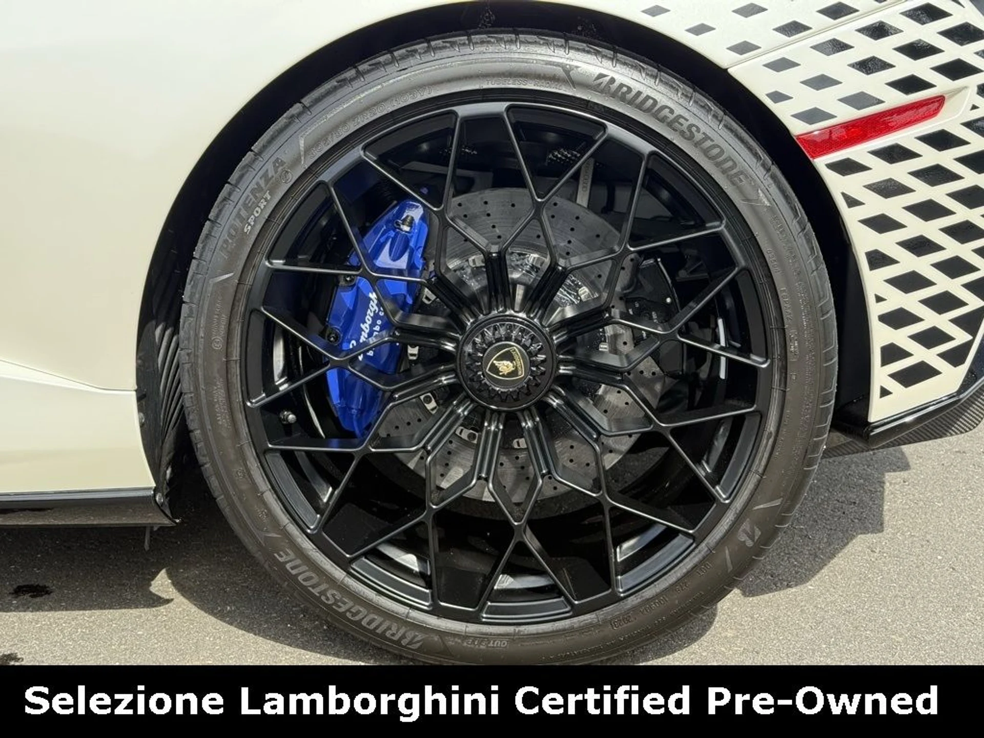 mph023_598816353_298cd62867b0404cbd7a98ed12ad66bfx_2cb8b415d7