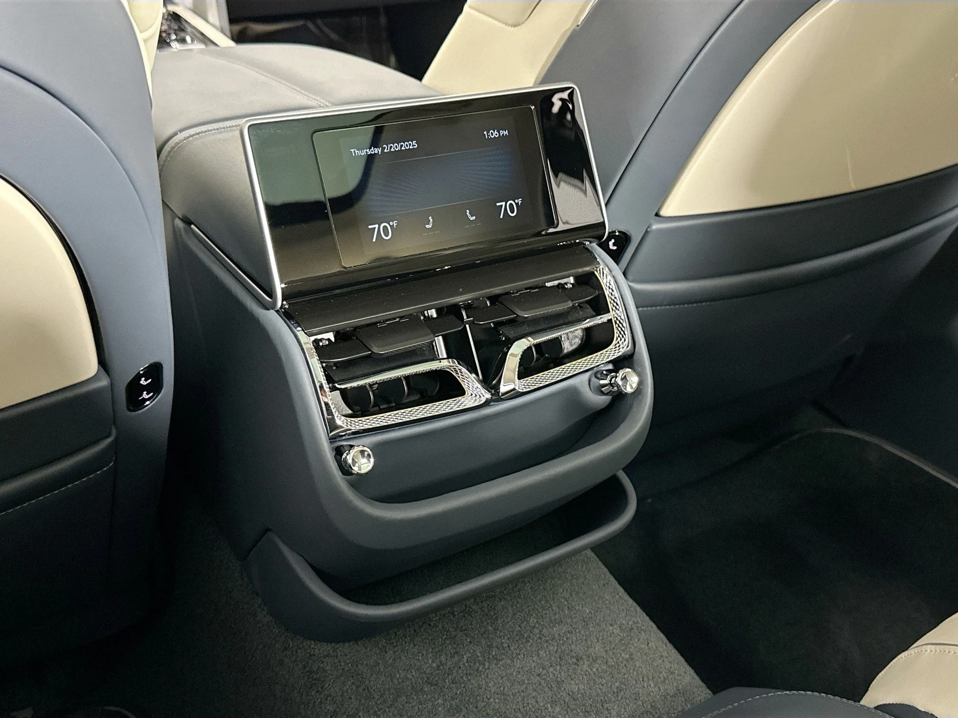 mph023_605384169_24_79d362e9f2