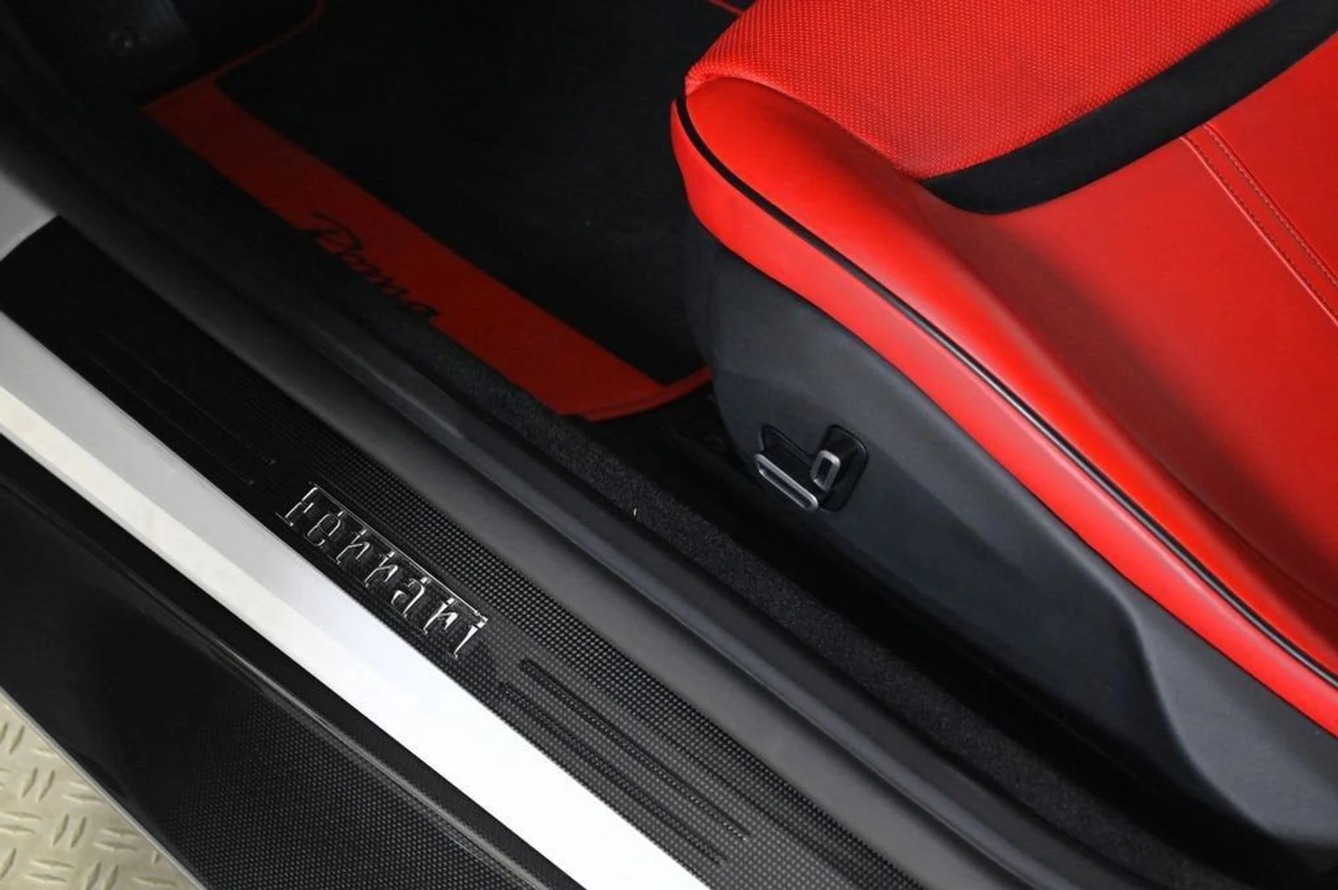 mph023_606174172_40745c91fc0a48bc9245bf8213efa097_910fd39e07