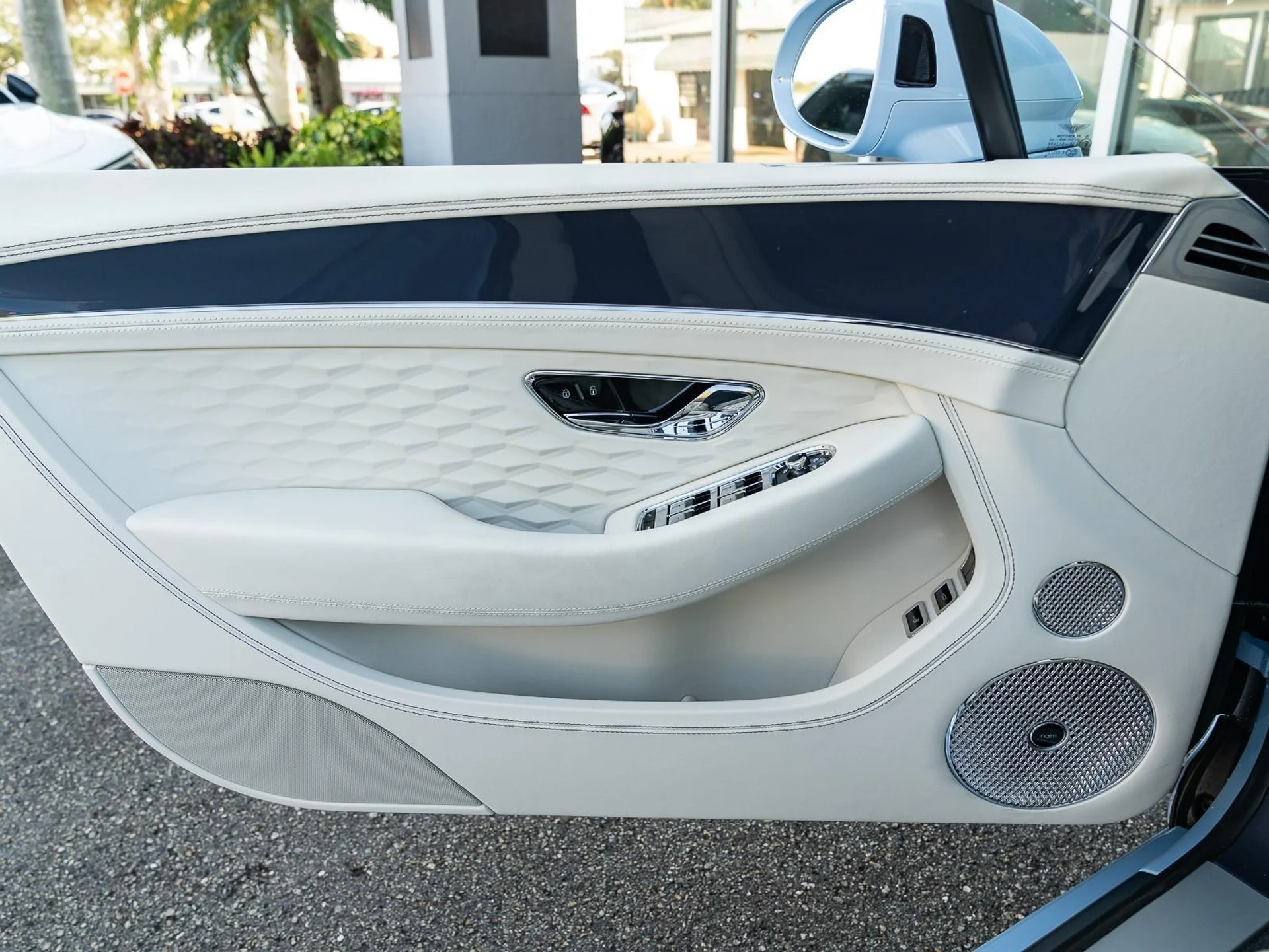 mph023_606979761_Used_2025_Bentley_Continental_GT_Speed_1766181979_ba98a414fc