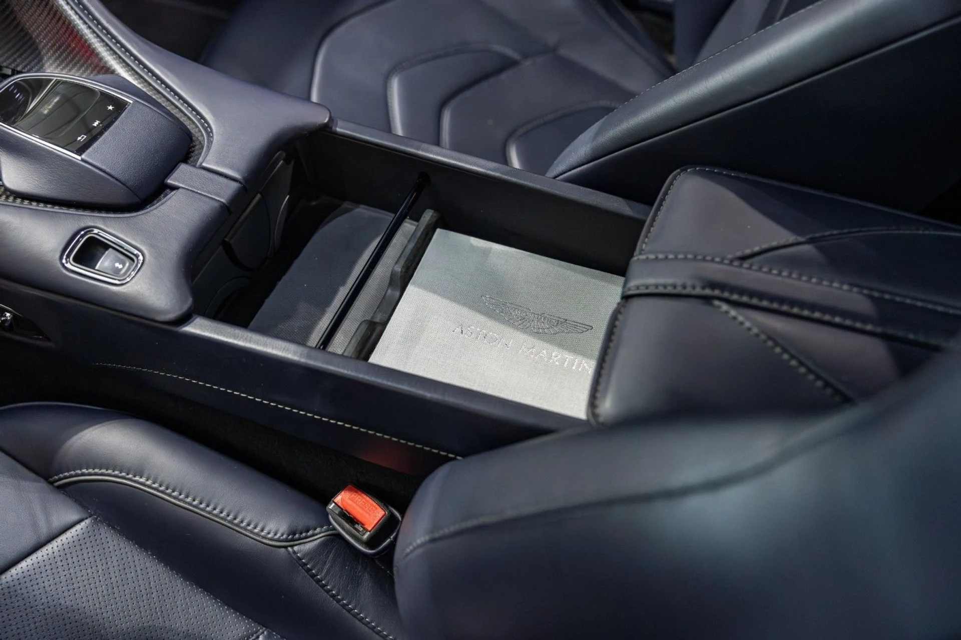 mph023_614558233_vg_82911322ae