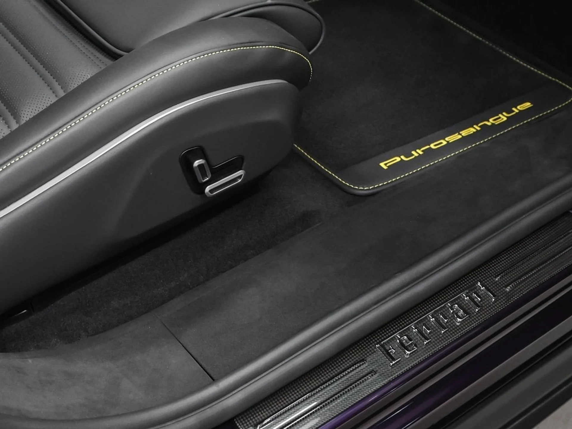 mph023_61488414_24_05547536ee