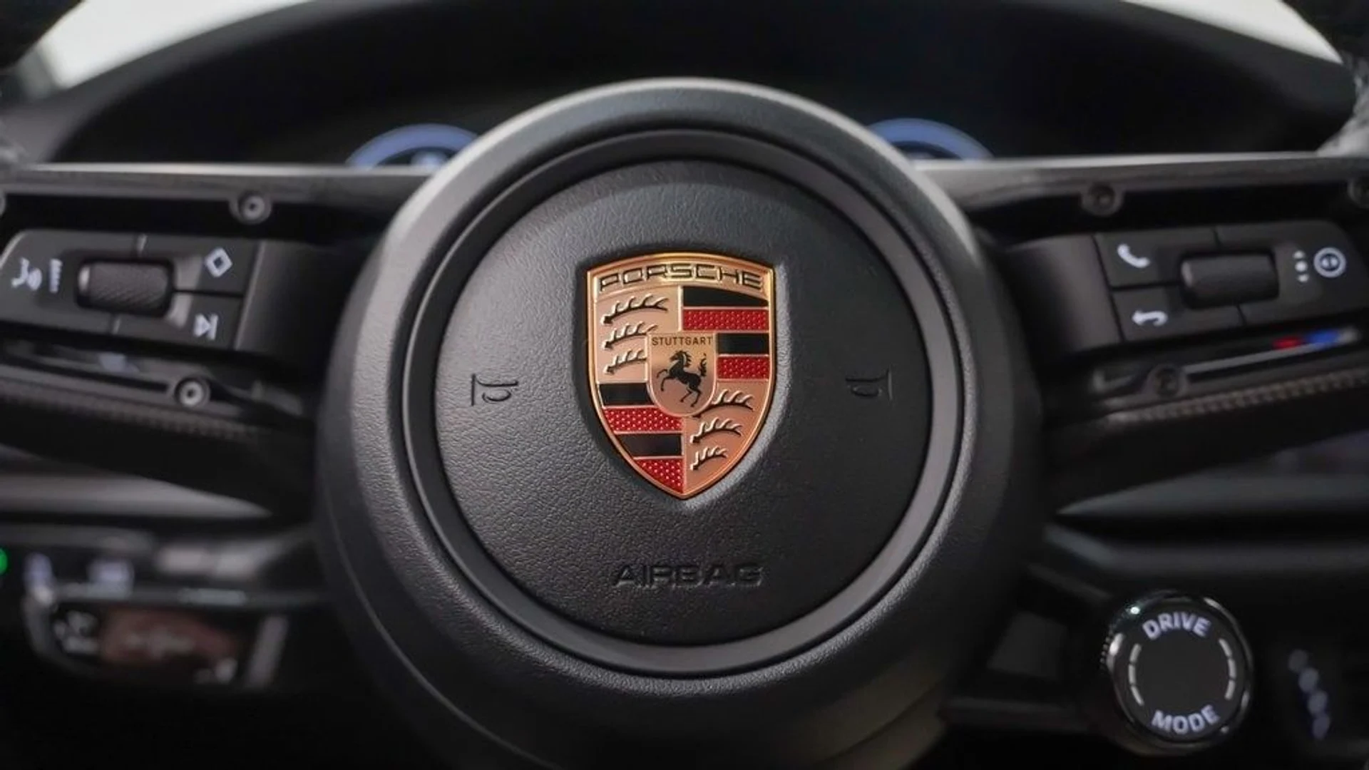 mph023_617103076_8c52f93fe132098cb49375c8b95b943bx_978141f929