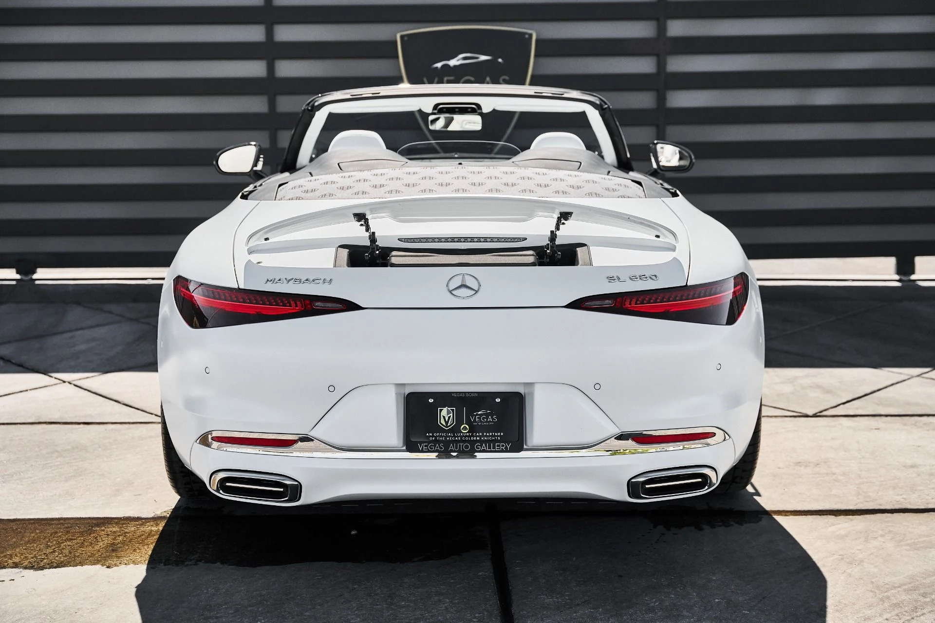 mph023_618019290_Used_2026_Mercedes_Benz_SL_Class_Maybach_SL_680_1781659763_395108c192