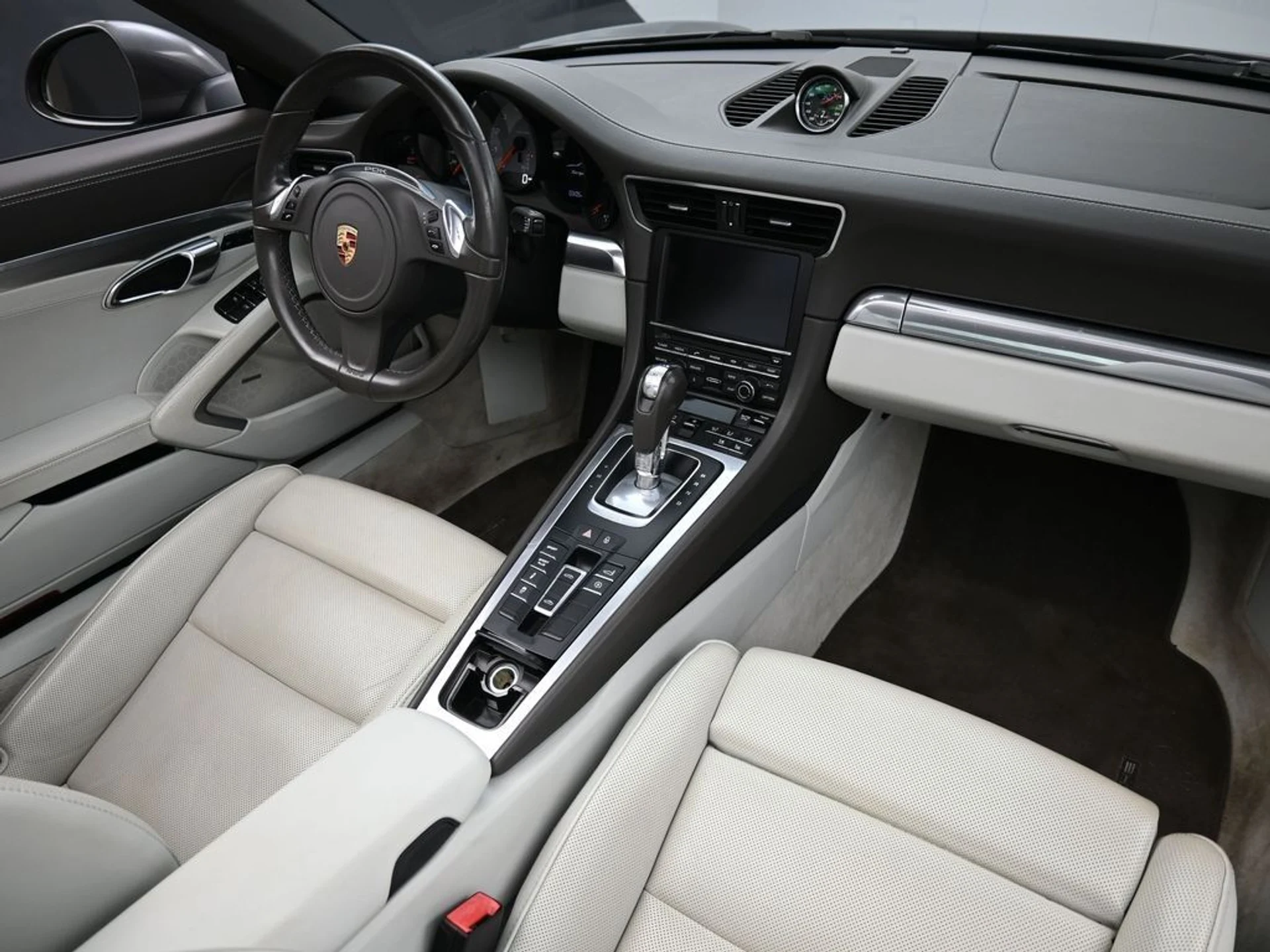 mph023_618838331_c40ff0c9ab7654d085e70de4275c3ad6_1cf5d062e8