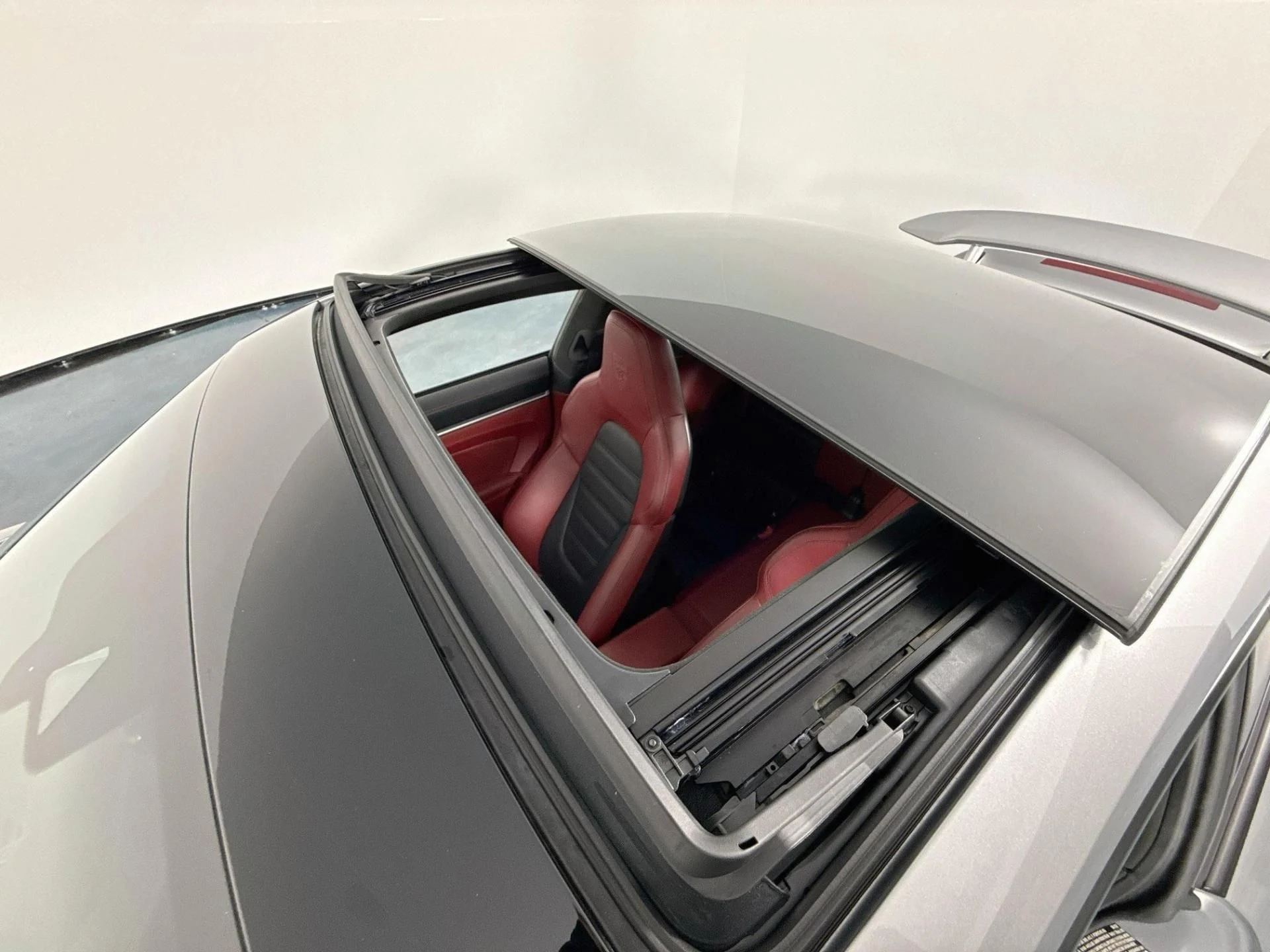 mph023_619814080_Used_2023_Porsche_911_Turbo_S_1791837342_36bcc15ba3