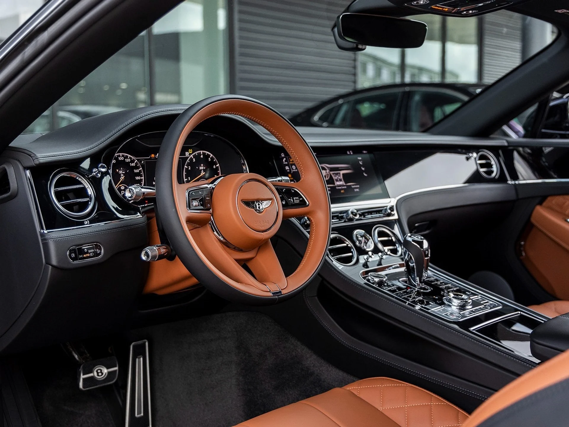 mph023_63453925_24_c390cc2f3e