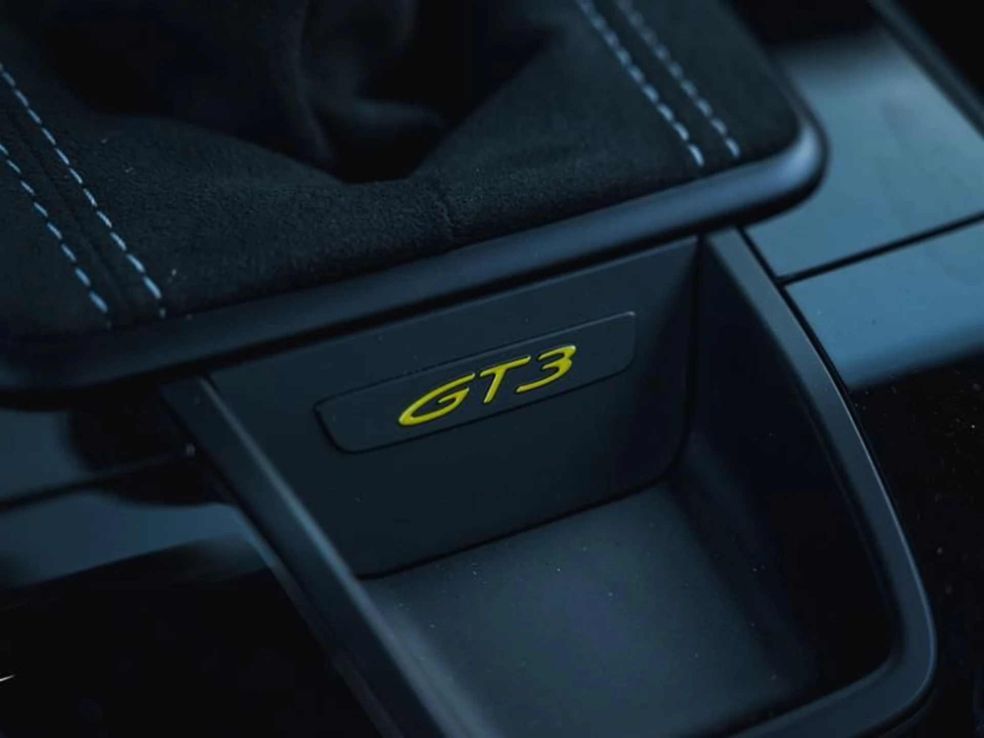 mph023_635010875_b5cp15f4_37e128514a