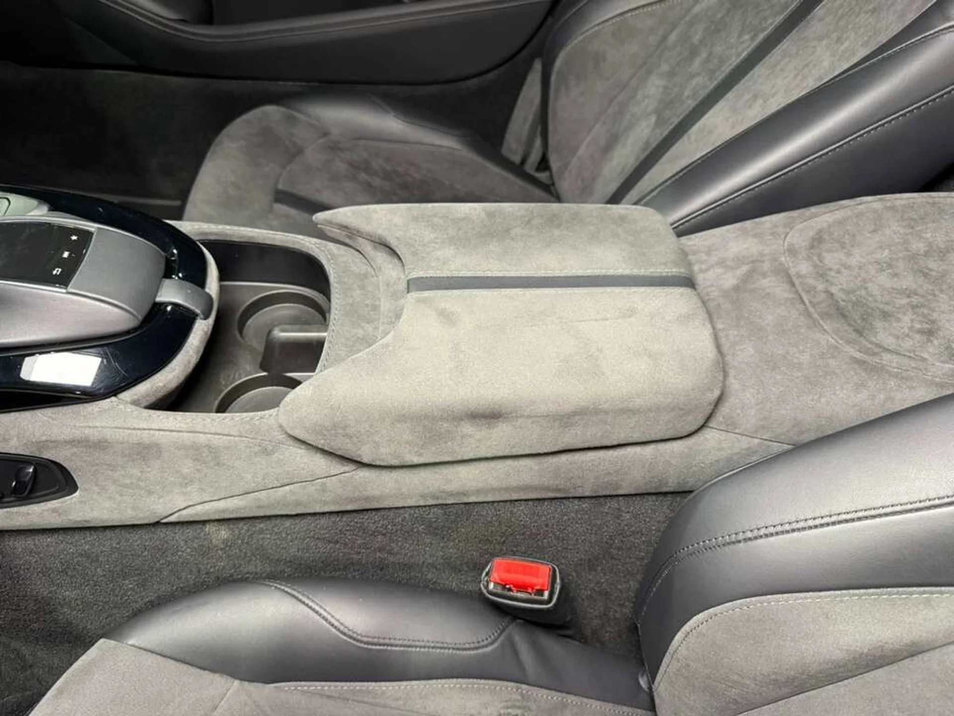 mph023_642615608_0930aa083535cbc199fe55f3b7f6cc50_485a9639b9