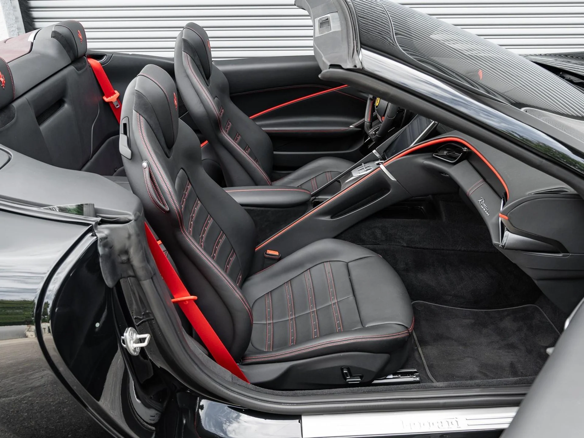 mph023_647263368_Used_2025_Ferrari_Roma_Spider_1757020187_2b945a0cb7