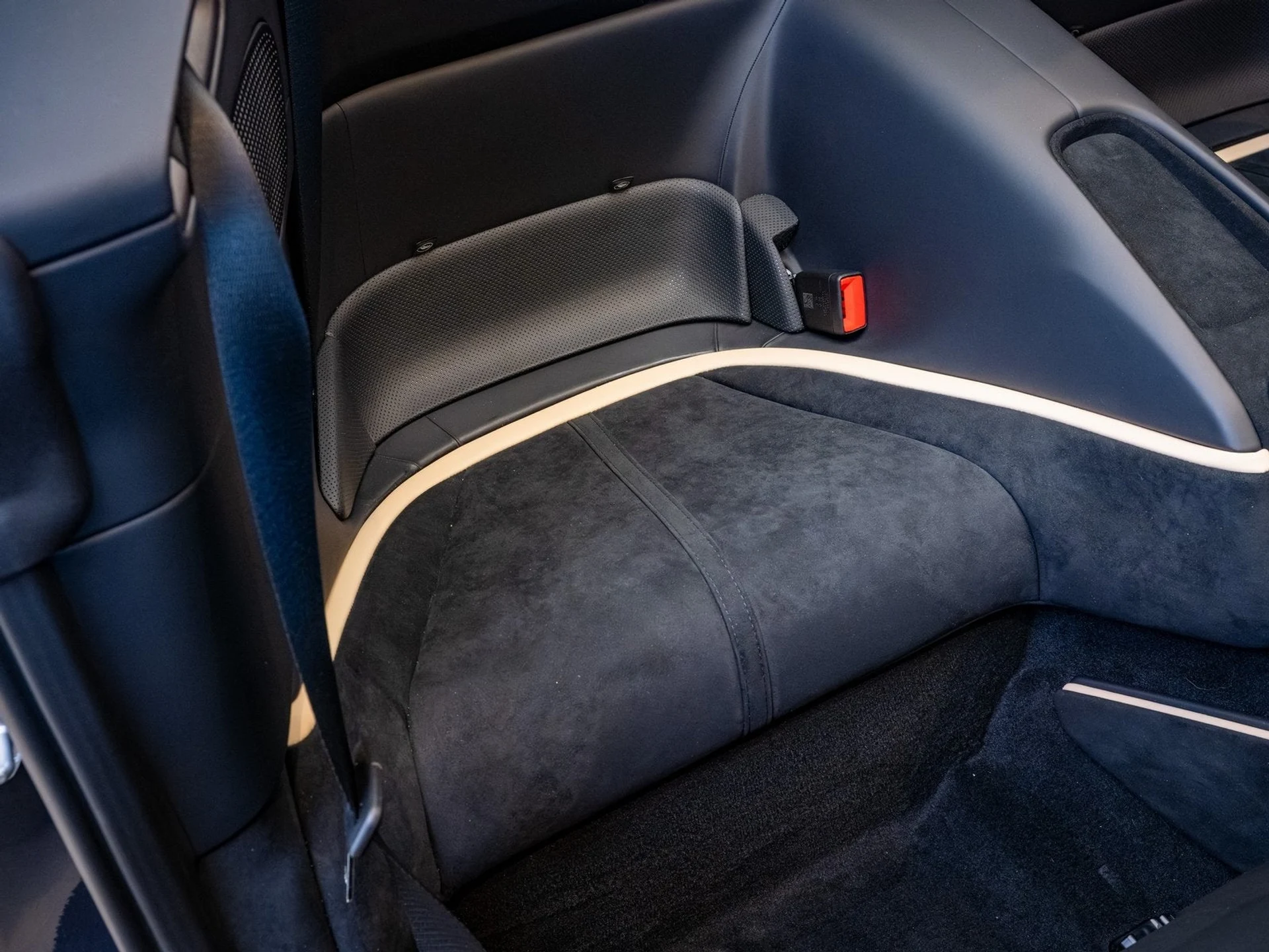 mph023_650550552_24_233ad33cc5