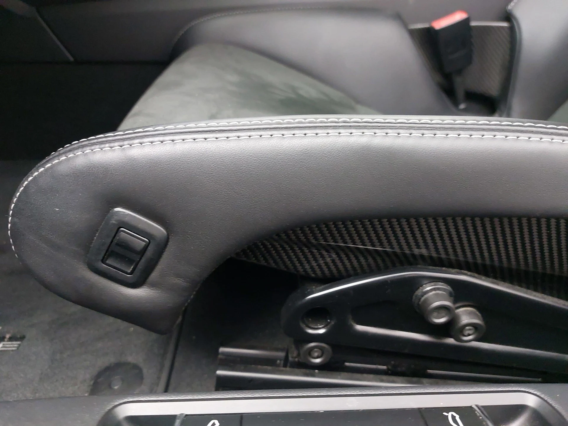 mph023_653342720_0fbab19b6e4c03ec0eccbeeffb72e4c8x_9df93e6256