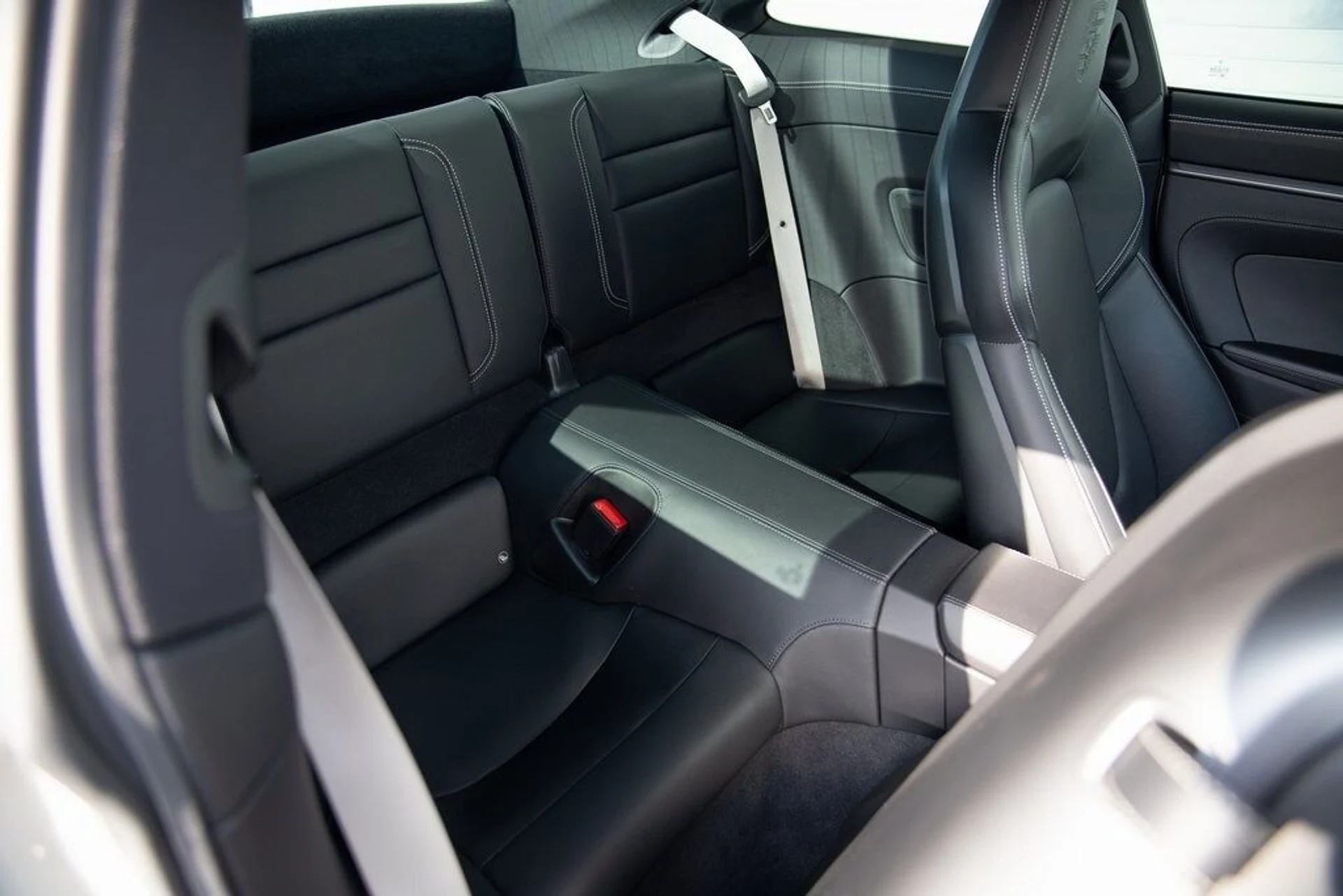 mph023_654287049_2f0cc2cbd91d6059feec46478b954b80x_8a3f8b8b39