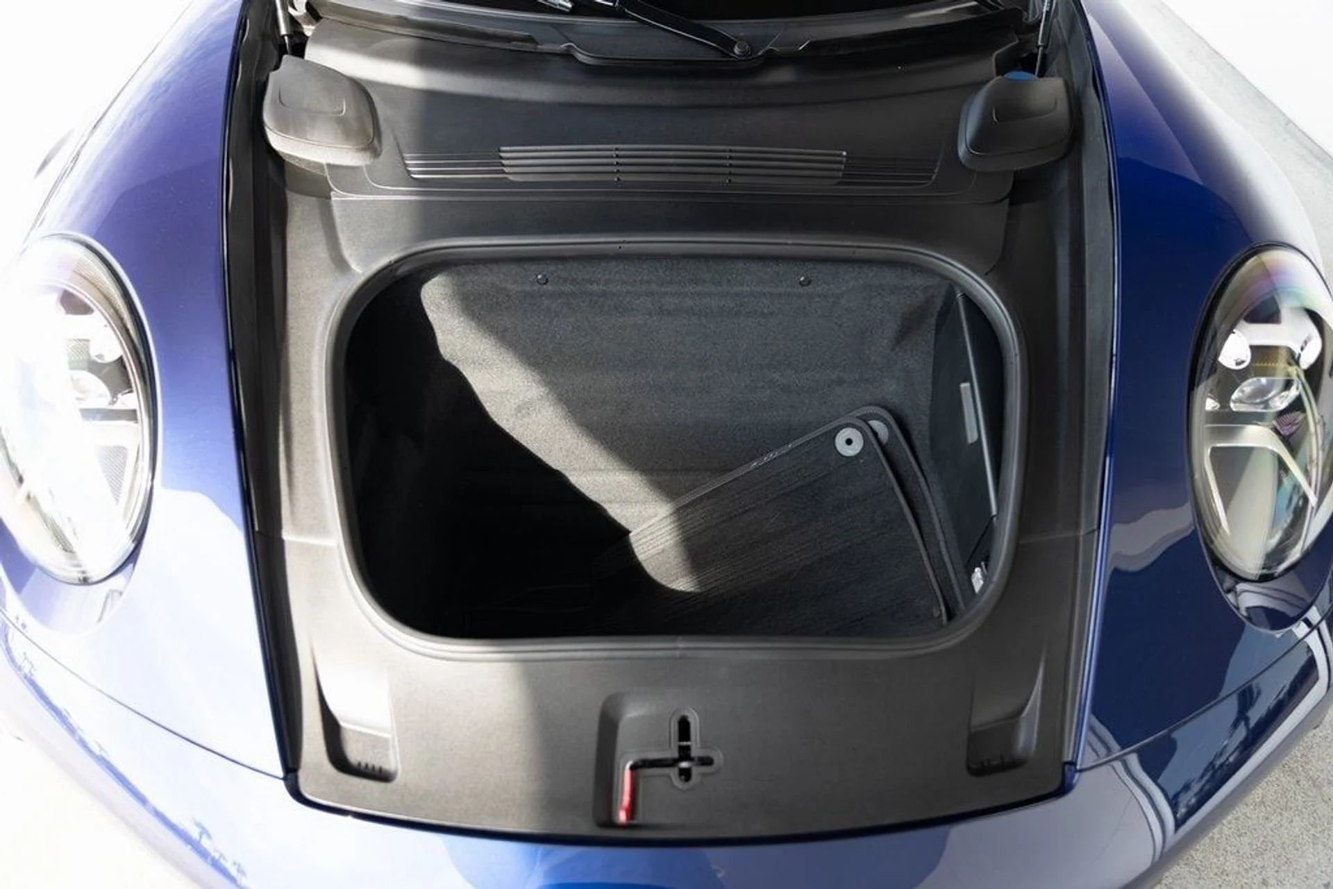 mph023_654824746_8da014b6b2d1ff06a67ccd81f6e43619x_ad8def5f01