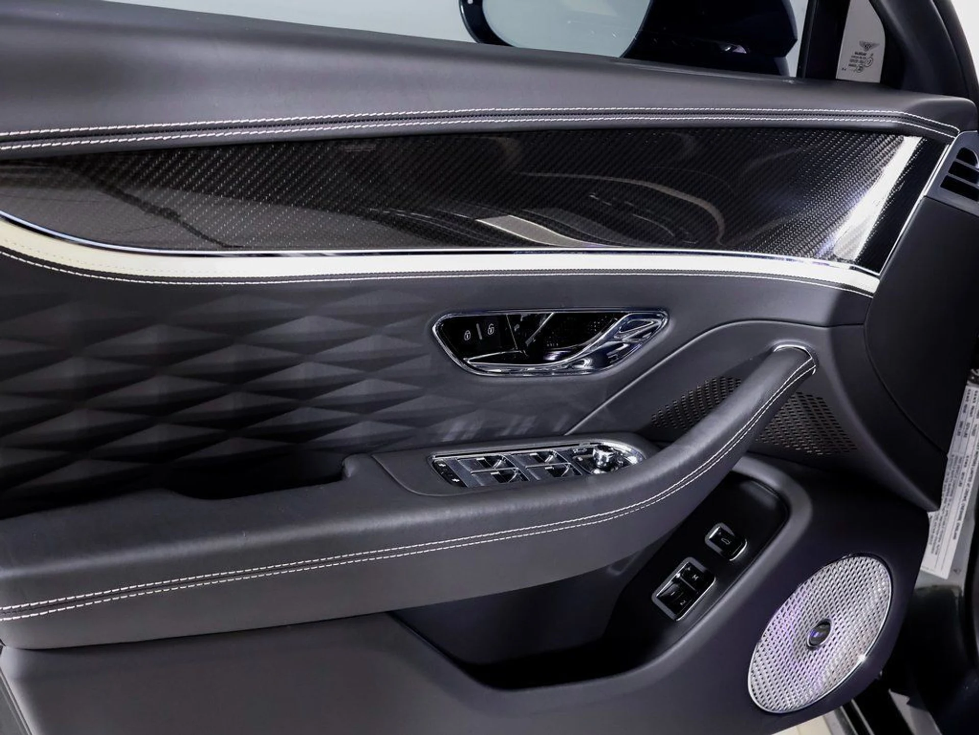 mph023_659750201_064f3f3eb5105a242565aeeca077bd62x_6e473b20f9