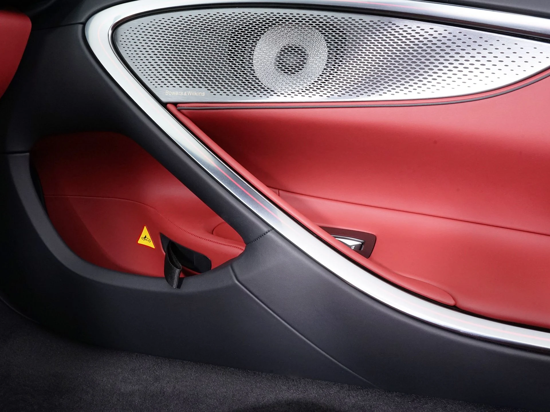 mph023_659849824_aa31d9b172d2a40a0c3ed70dac30feb3x_cfd3134020