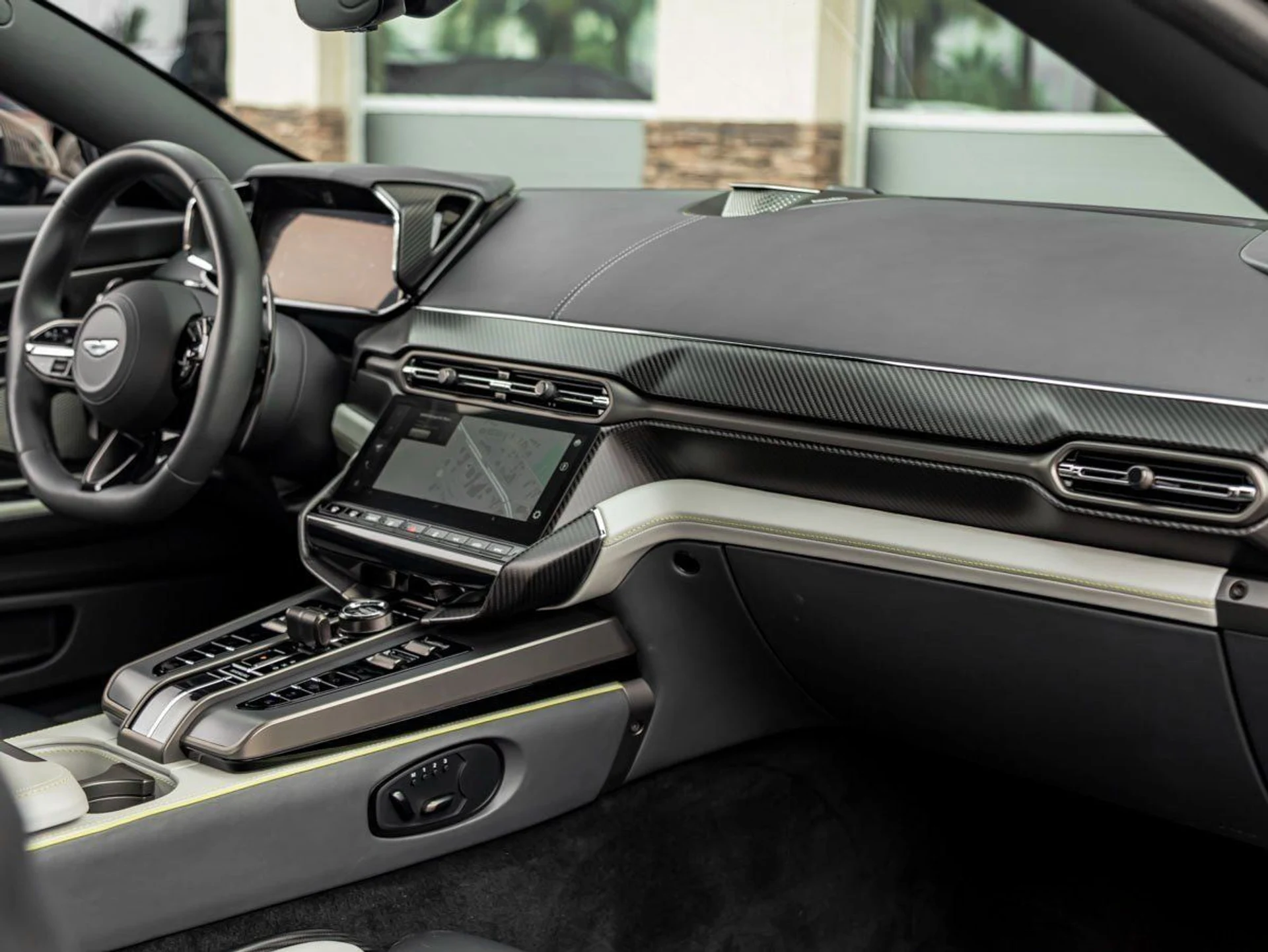 mph023_664872626_24_380b505b79