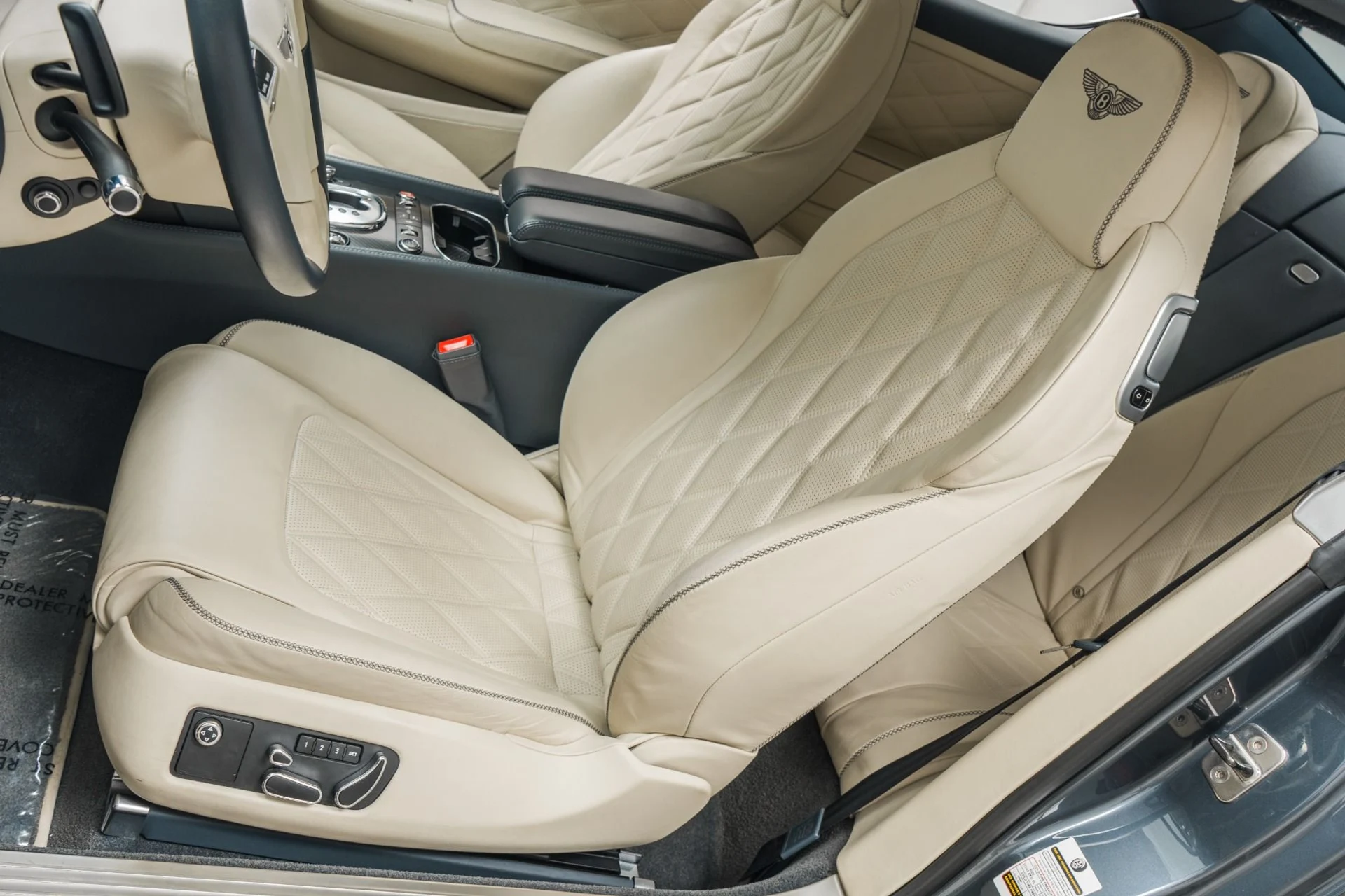 mph023_681964453_Used_2013_Bentley_Continental_GT_Speed_Carbon_Fiber_Veneers_Beautiful_Color_Combination_1768424595_d95bd1f15c