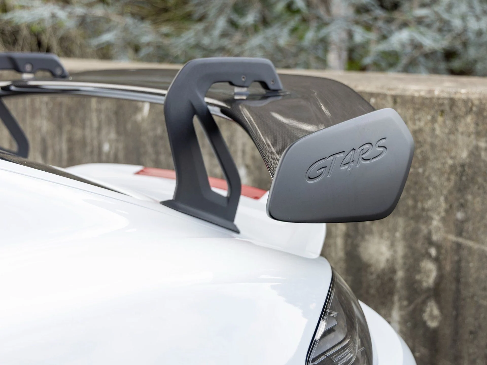 mph023_683849004_24_5196b1ab83