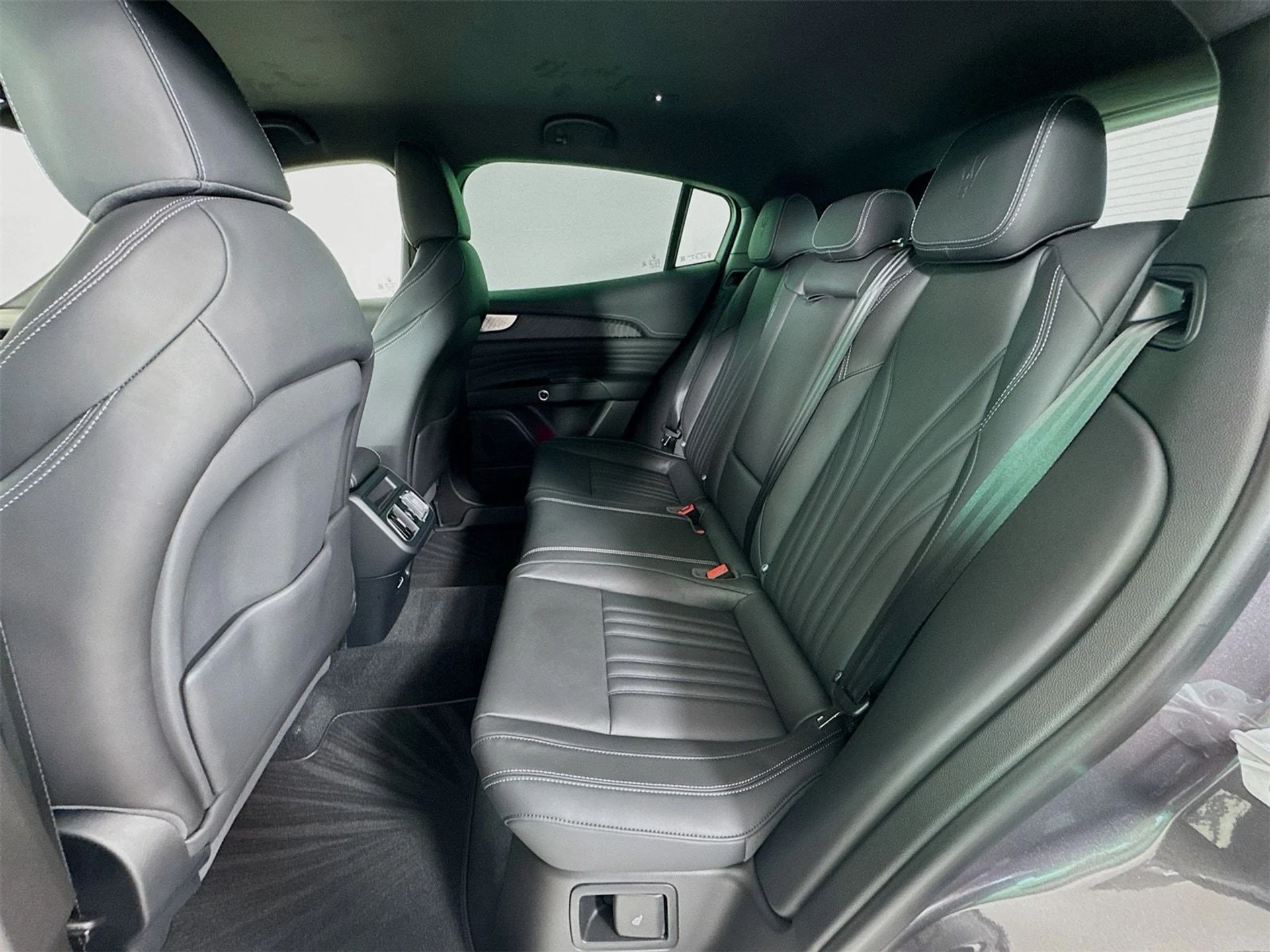 mph023_684669336_fc09118467c9e70cc73b564567e56b08x_032ebd703a