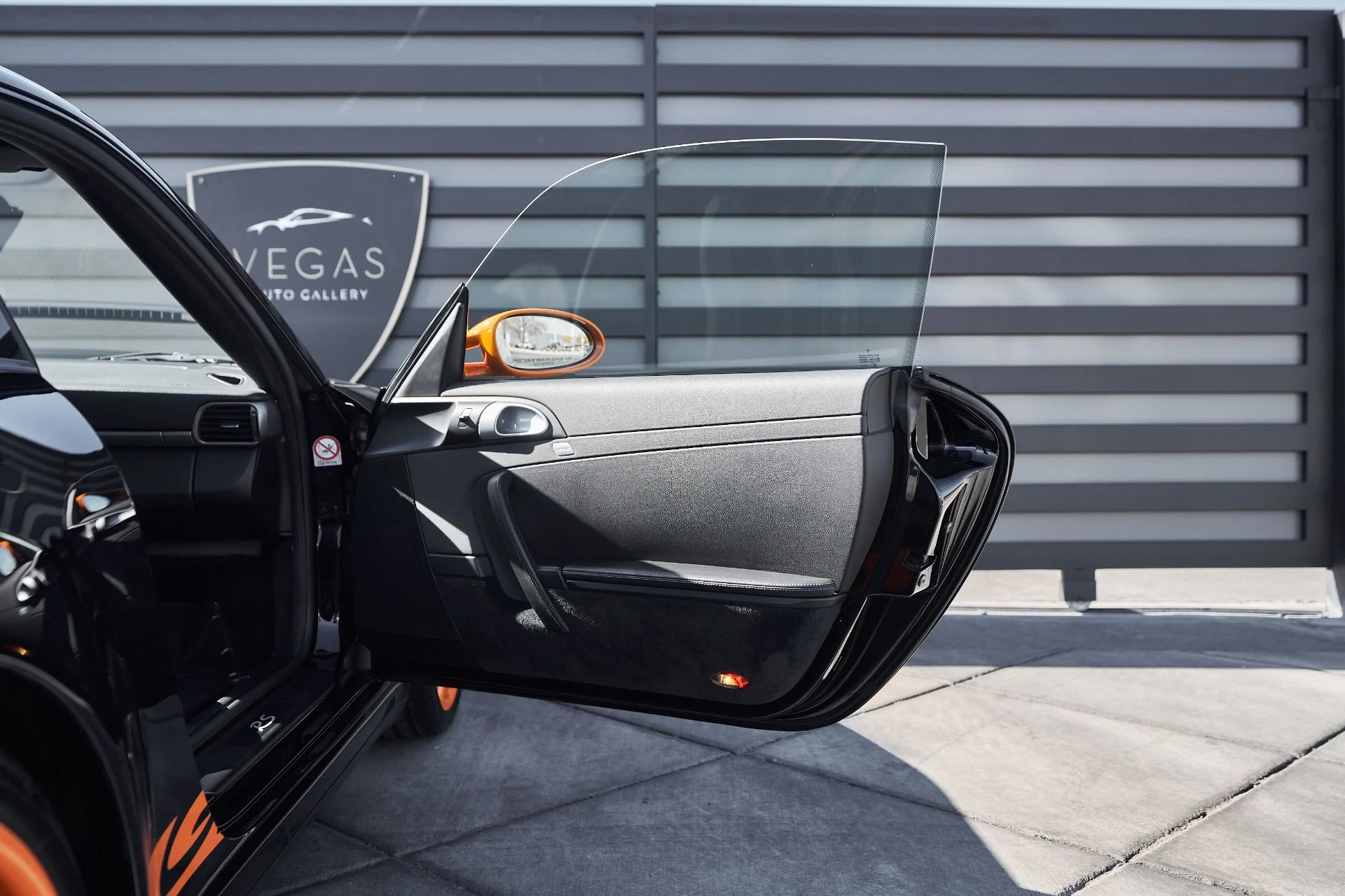 mph023_688441540_Used_2007_Porsche_911_RS_1763228677_6223ad087f