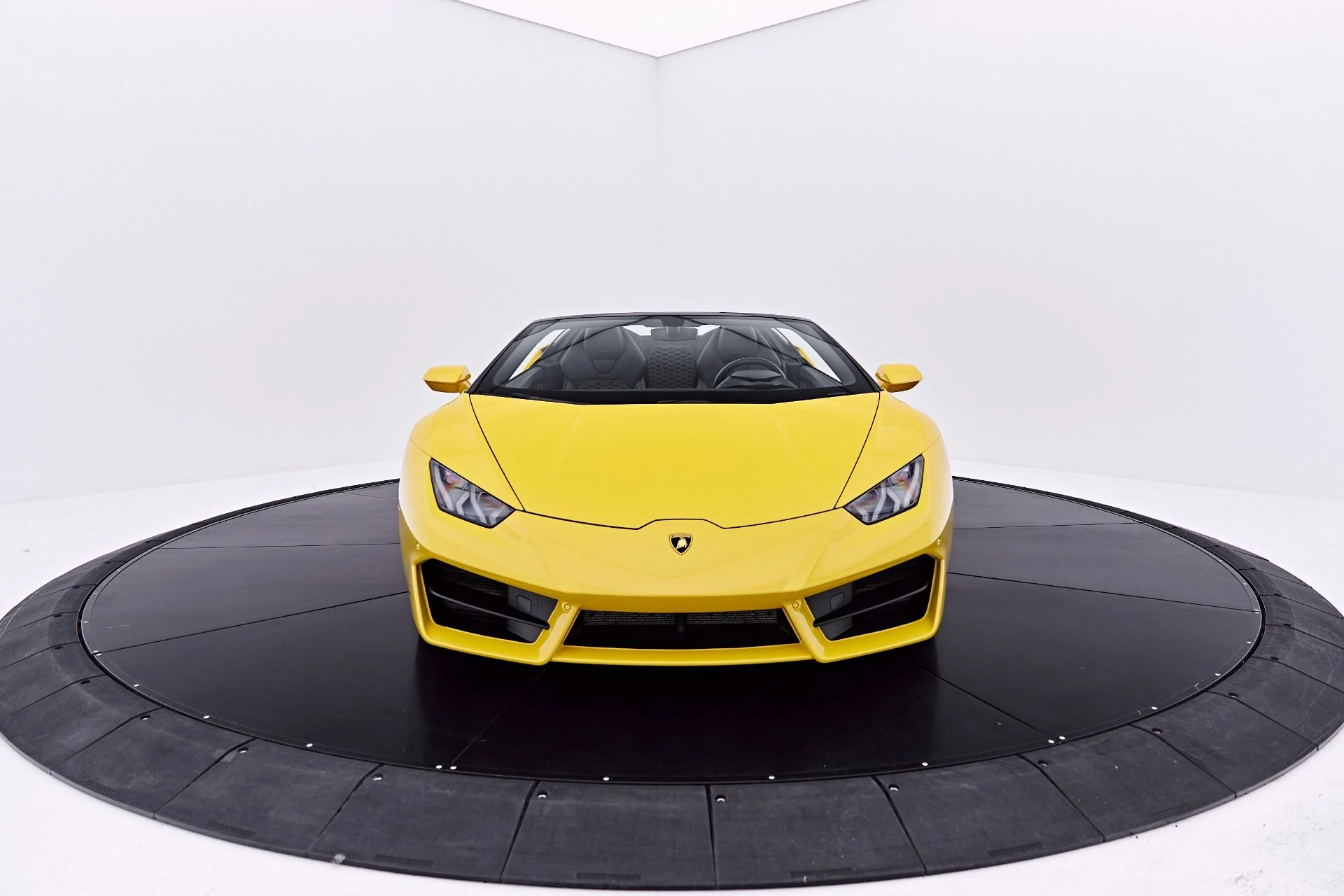 mph023_690598040_Used_2018_Lamborghini_Huracan_LP_580_2_S_1784246804_a9b63ea75b