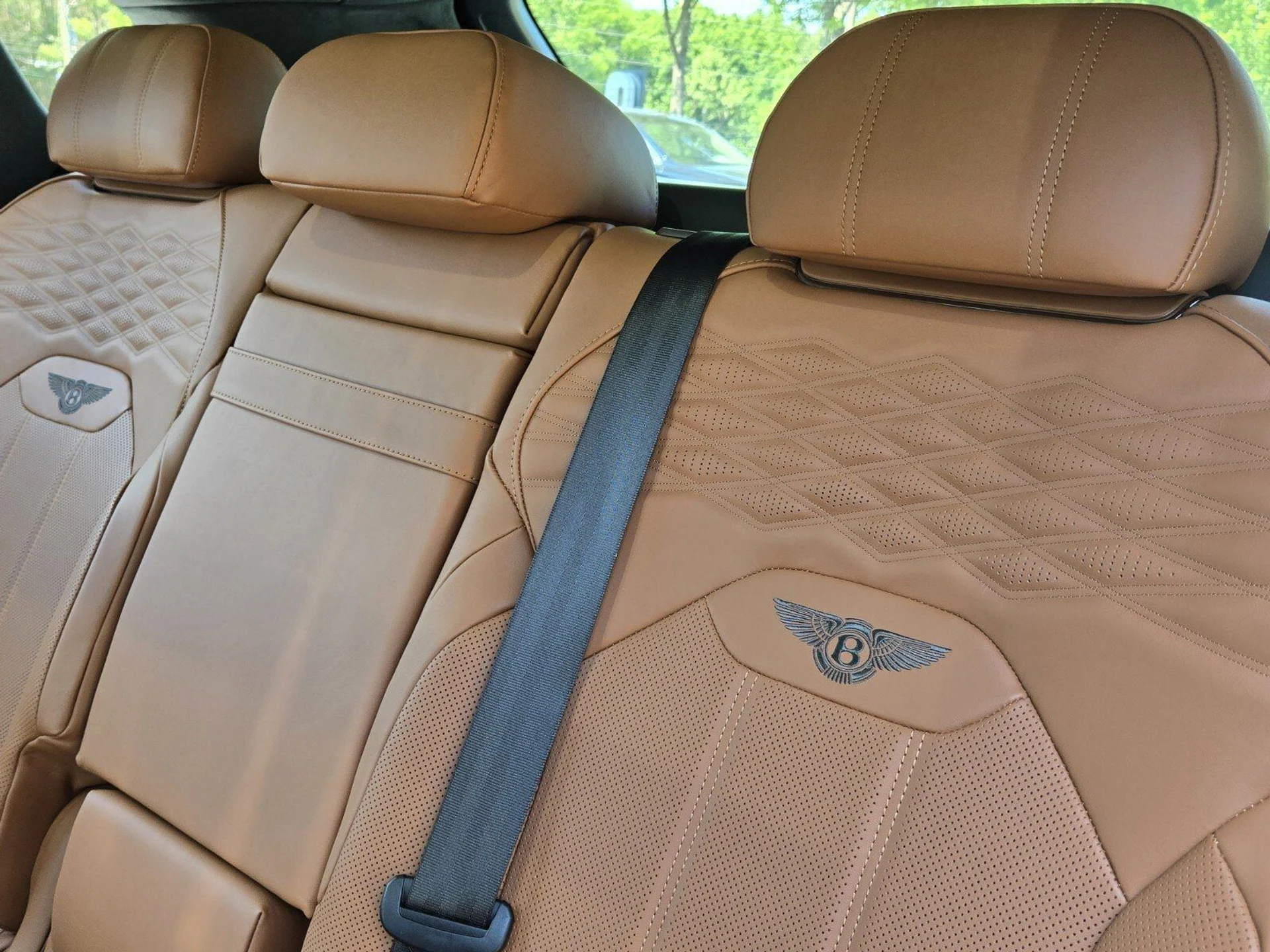 mph023_692388892_57312fdf3da61ba938a51e8afdf4107dx_be0e9da4cb