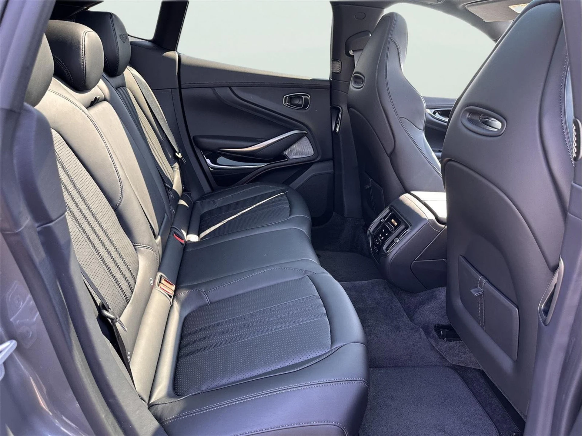 mph023_694456207_9710644e12a9d2ce9d3eb82fa7296825_24790ec29f