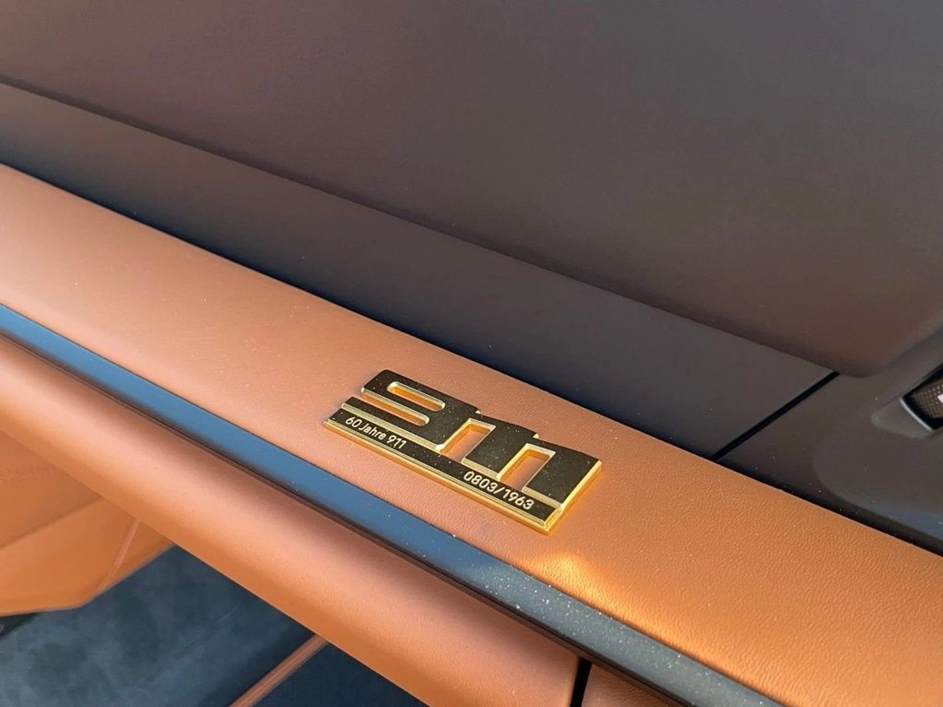 mph023_696643529_f5cd22e5fe2f9589e86326a901be5374x_06453938af