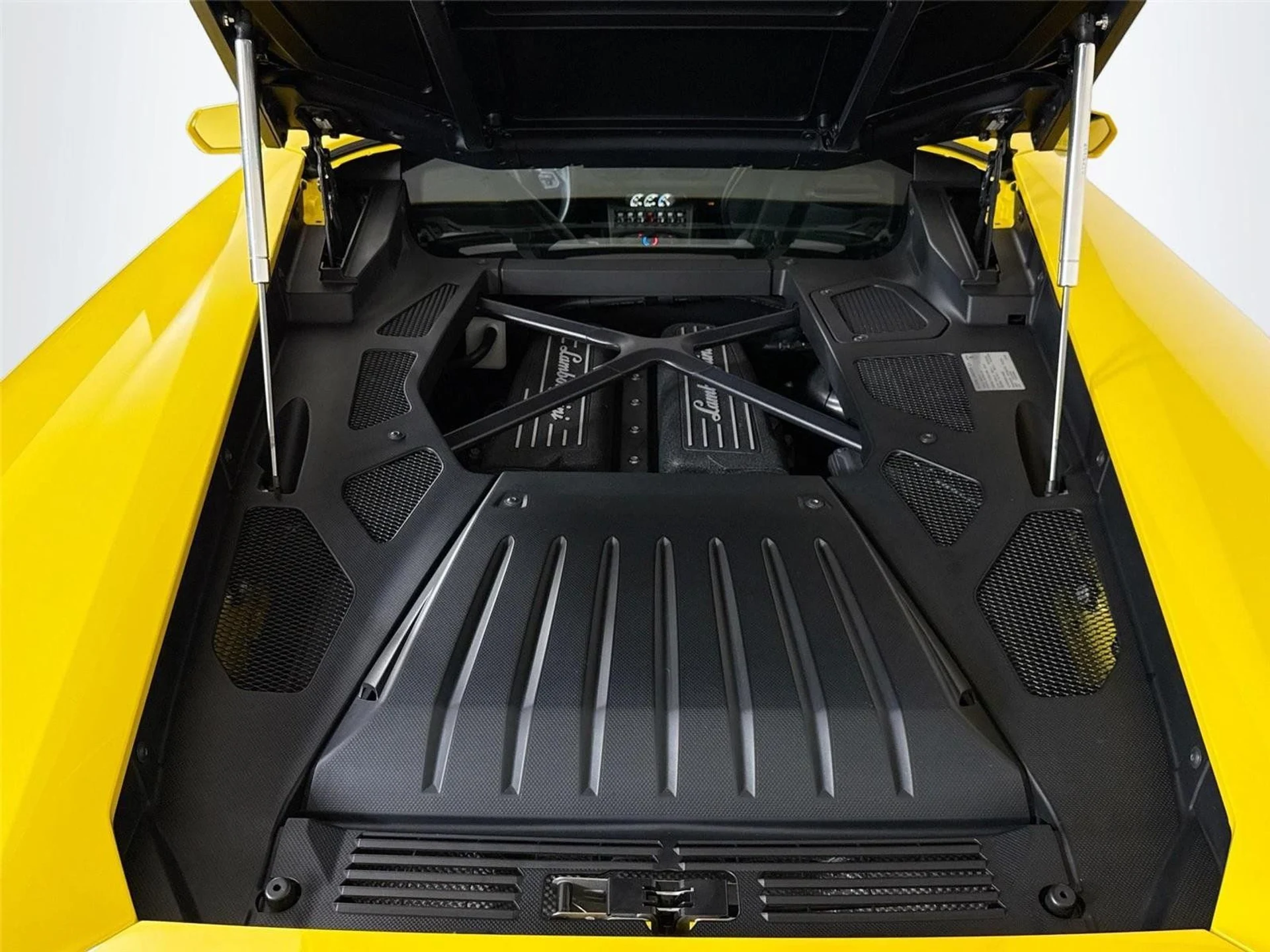 mph023_704489385_a8b9c7a2fe38324db13b7a0e1bbd5ea8_5e2c39c6bd