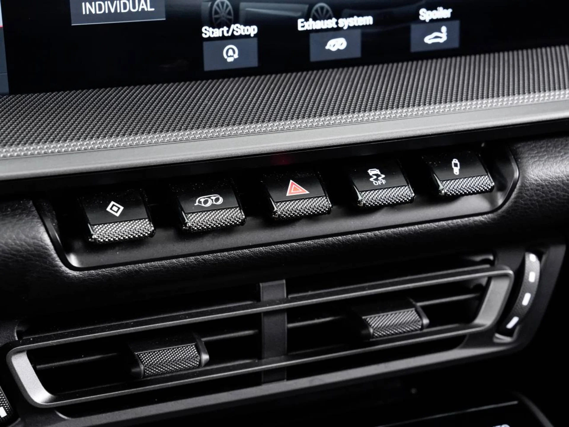 mph023_704665475_1280_a2c693336a