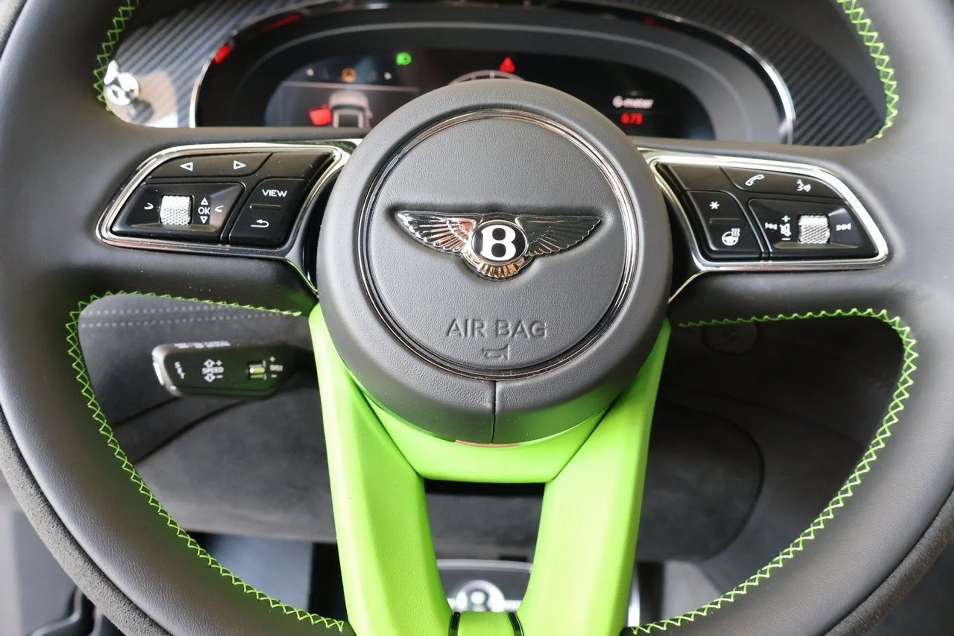 mph023_709307041_24_b67d256751