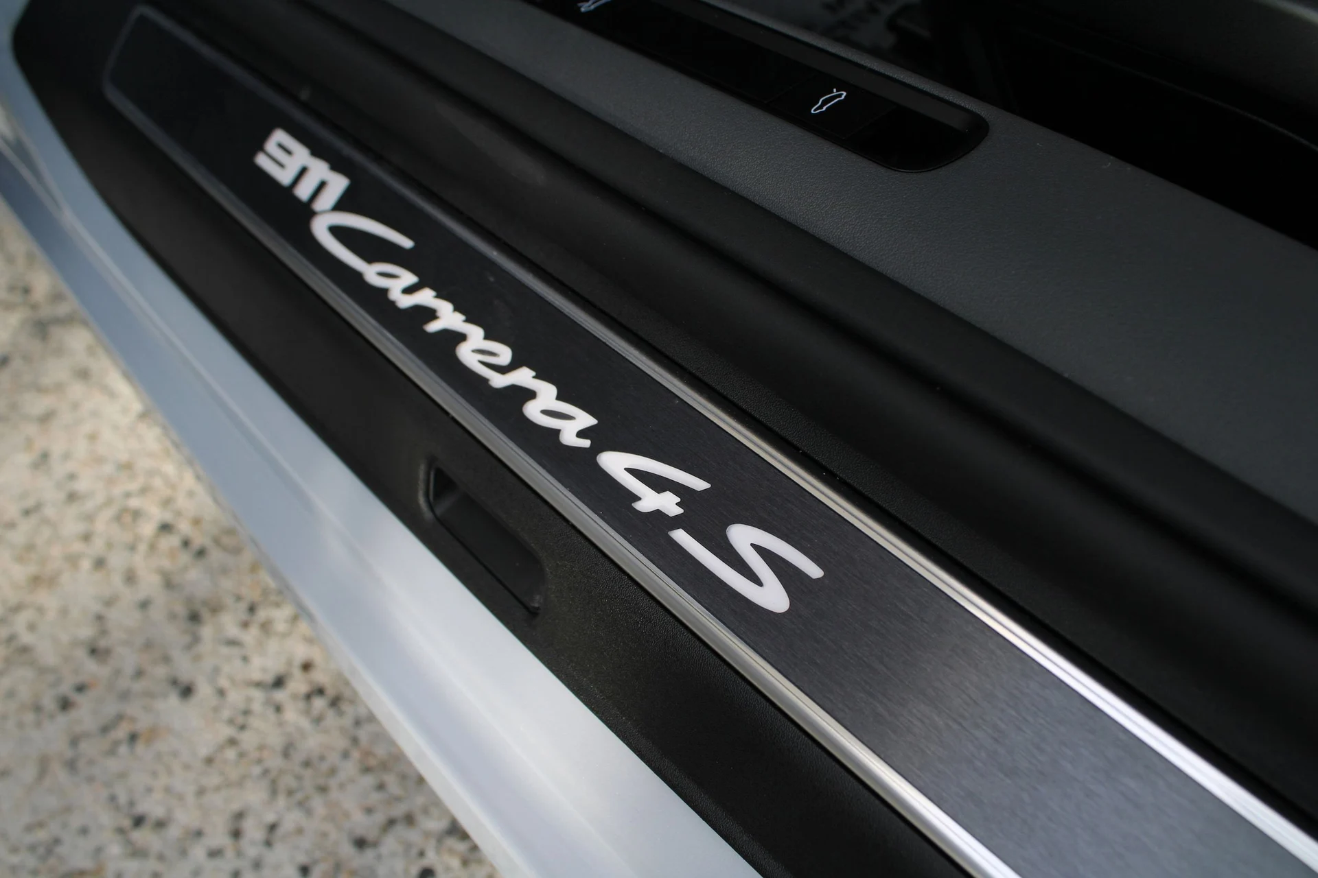 mph023_717141518_024ef5a137a33b56188ac16695d3061bx_8a8f81937a